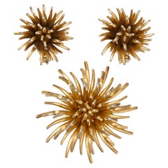1950s Gold Starburst Earrings and Brooch Set