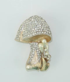 1950's Gold Tone Mushroom Brooch With Rhinestones