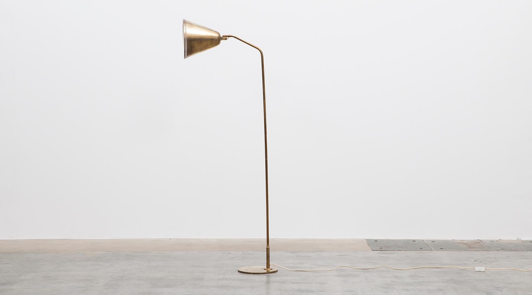 Finnish 1950s Golden Brass Floor Lamp by Paavo Tynell