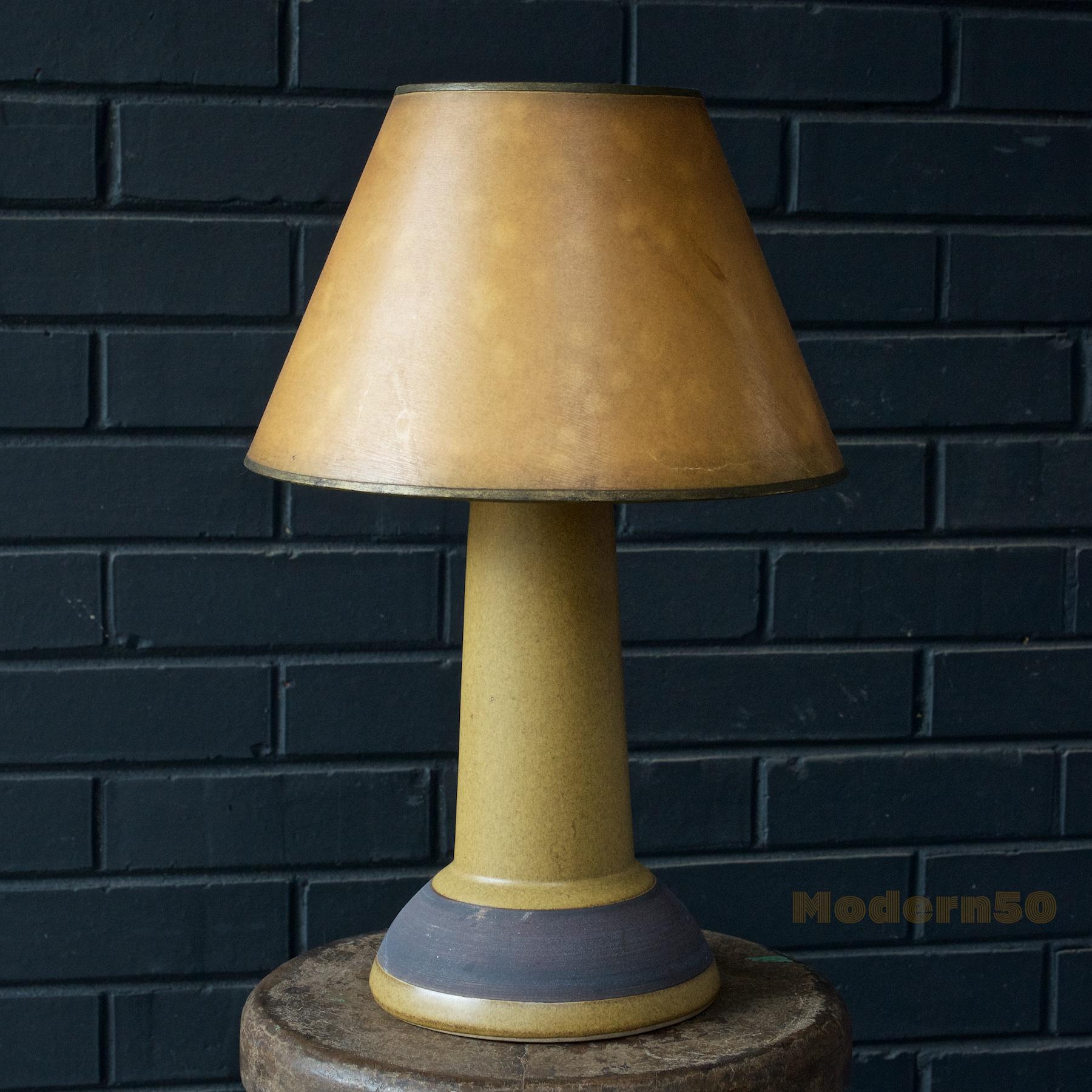 Mid-Century Modern 1950s Gordon & Jane Martz Nº M113 Stoneware Table Lamp for Marshall Studios