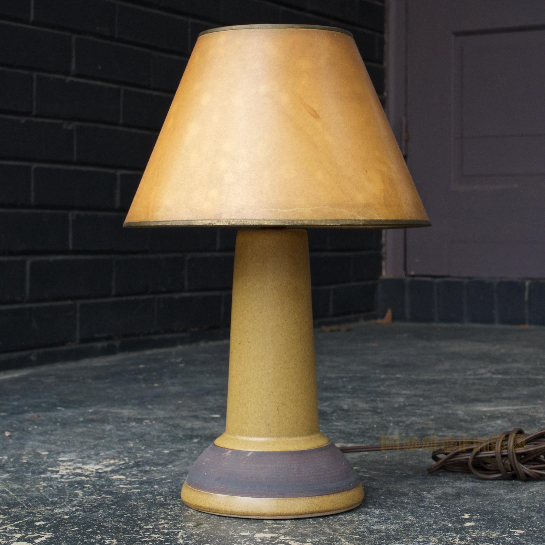 American 1950s Gordon & Jane Martz Nº M113 Stoneware Table Lamp for Marshall Studios