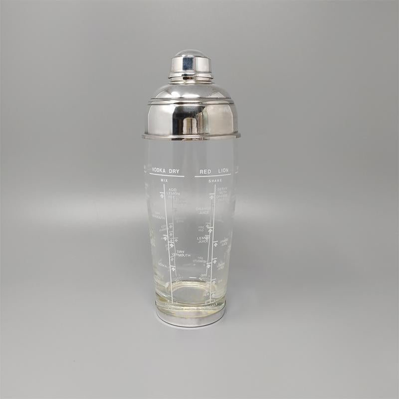 1950s Gorgeous Cocktail Shaker by OLRI silver plated, signed at the bottom in excellent condition. Made in Italy
diameter 3,54 x 9,05 H inches
diameter 9 cm x cm 23 h