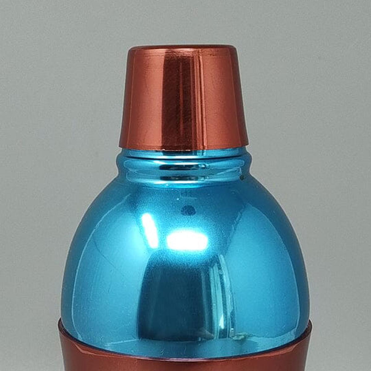 Stainless Steel 1950s Gorgeous Cocktail Shaker in Pure Aluminum. Made in Italy For Sale