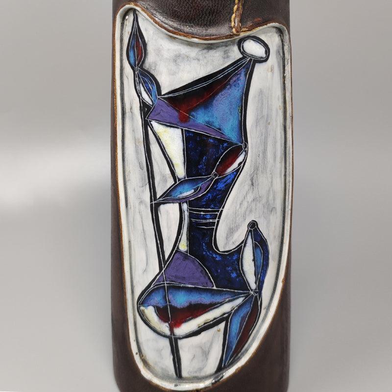 Milieu du XXe siècle 1950s Gorgeous Marcello Fantoni Ceramic Vase Encased in Leather, Made in Italy en vente