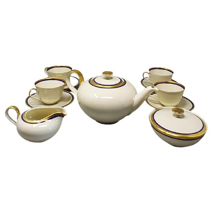1950 Splendido set da tè/caffè in porcellana Bavaria, bianco, blu e oro in vendita