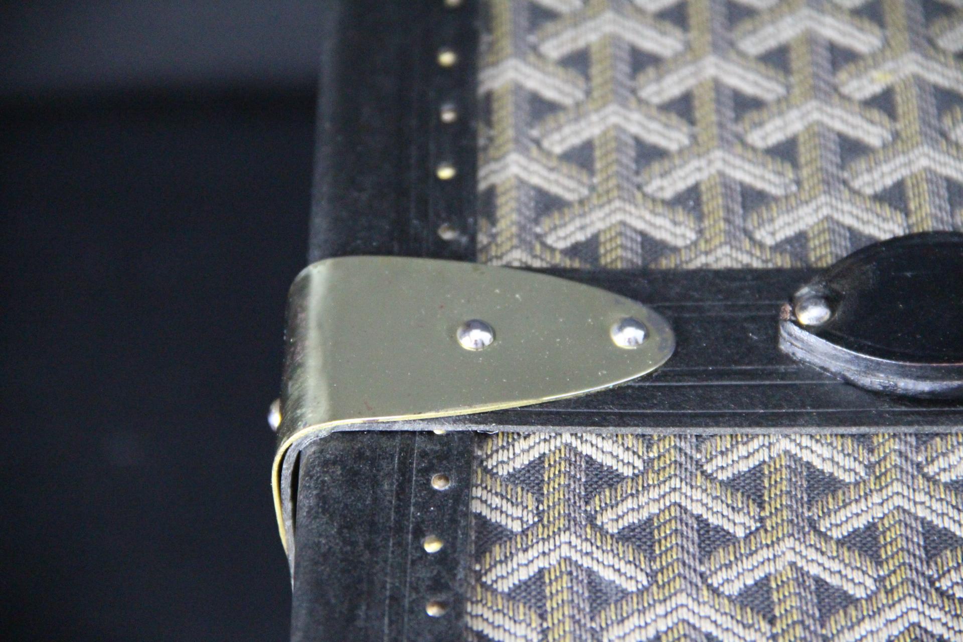 Baule da biblioteca Goyard del 1950 in tela Chevron in vendita 12