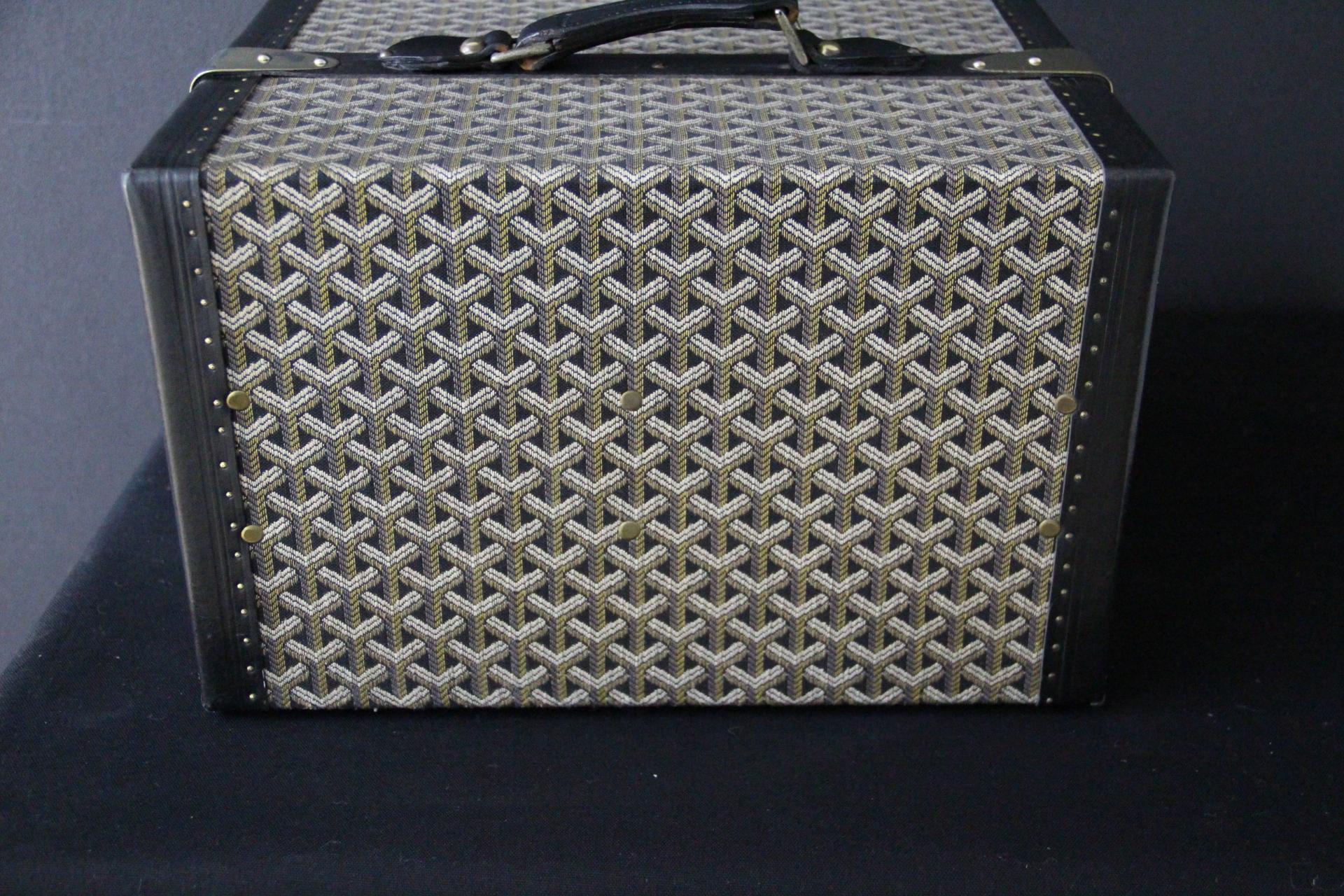 Baule da biblioteca Goyard del 1950 in tela Chevron in vendita 1