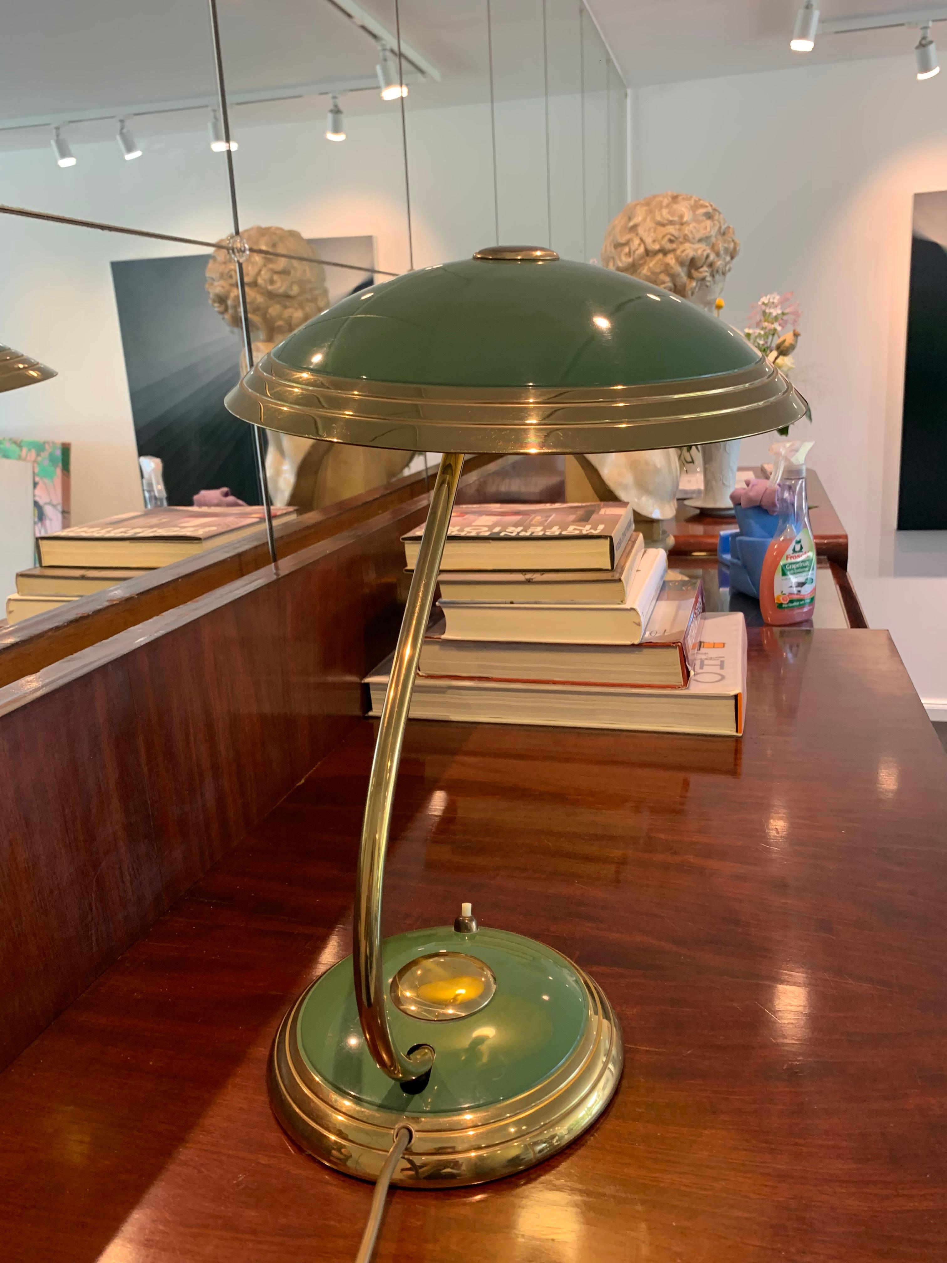Art Deco Style Mid-Century Modern 1950s Green and Gold Table Lamp For Sale 6