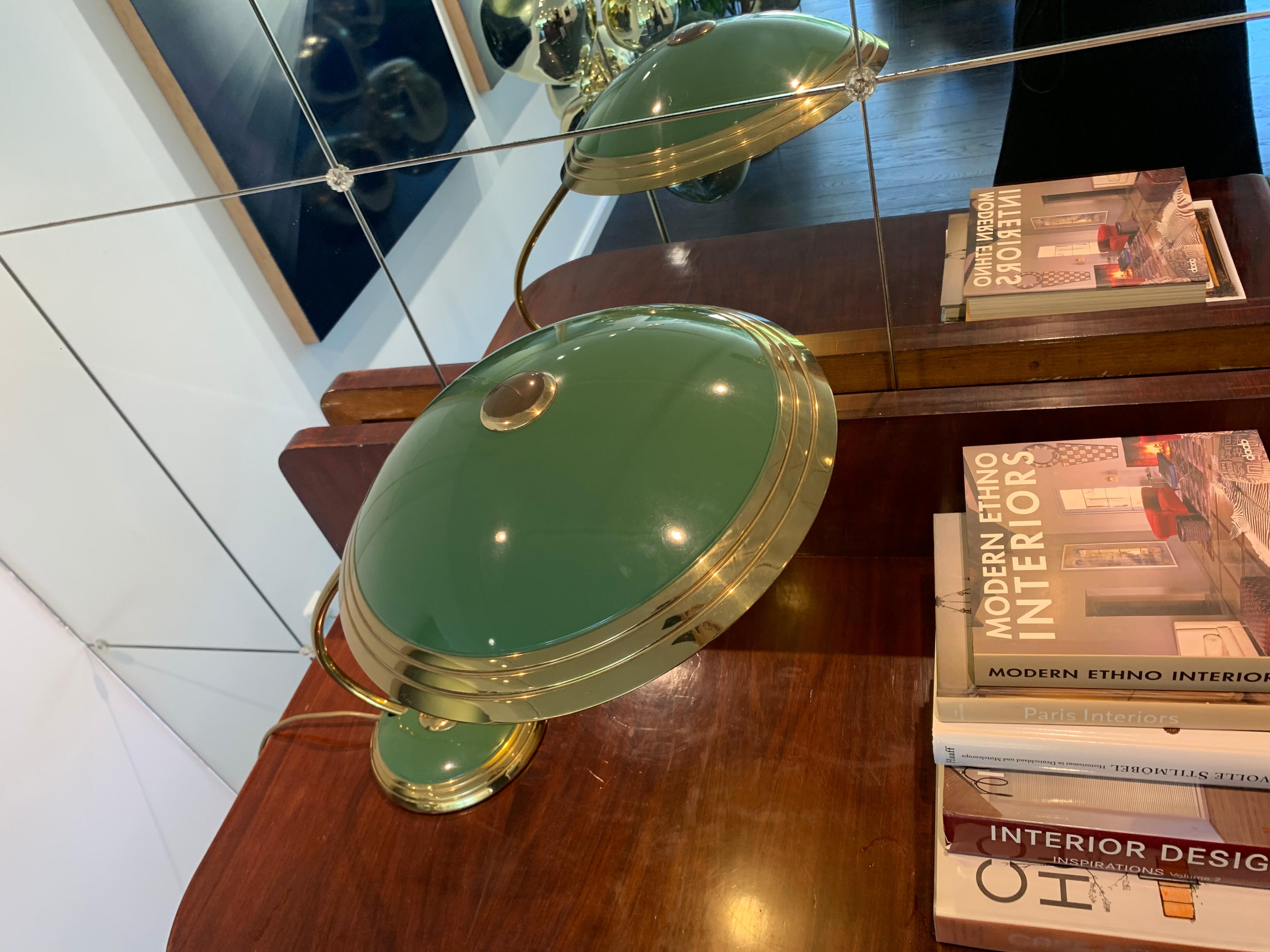 Art Deco Style Mid-Century Modern 1950s Green and Gold Table Lamp For Sale 8