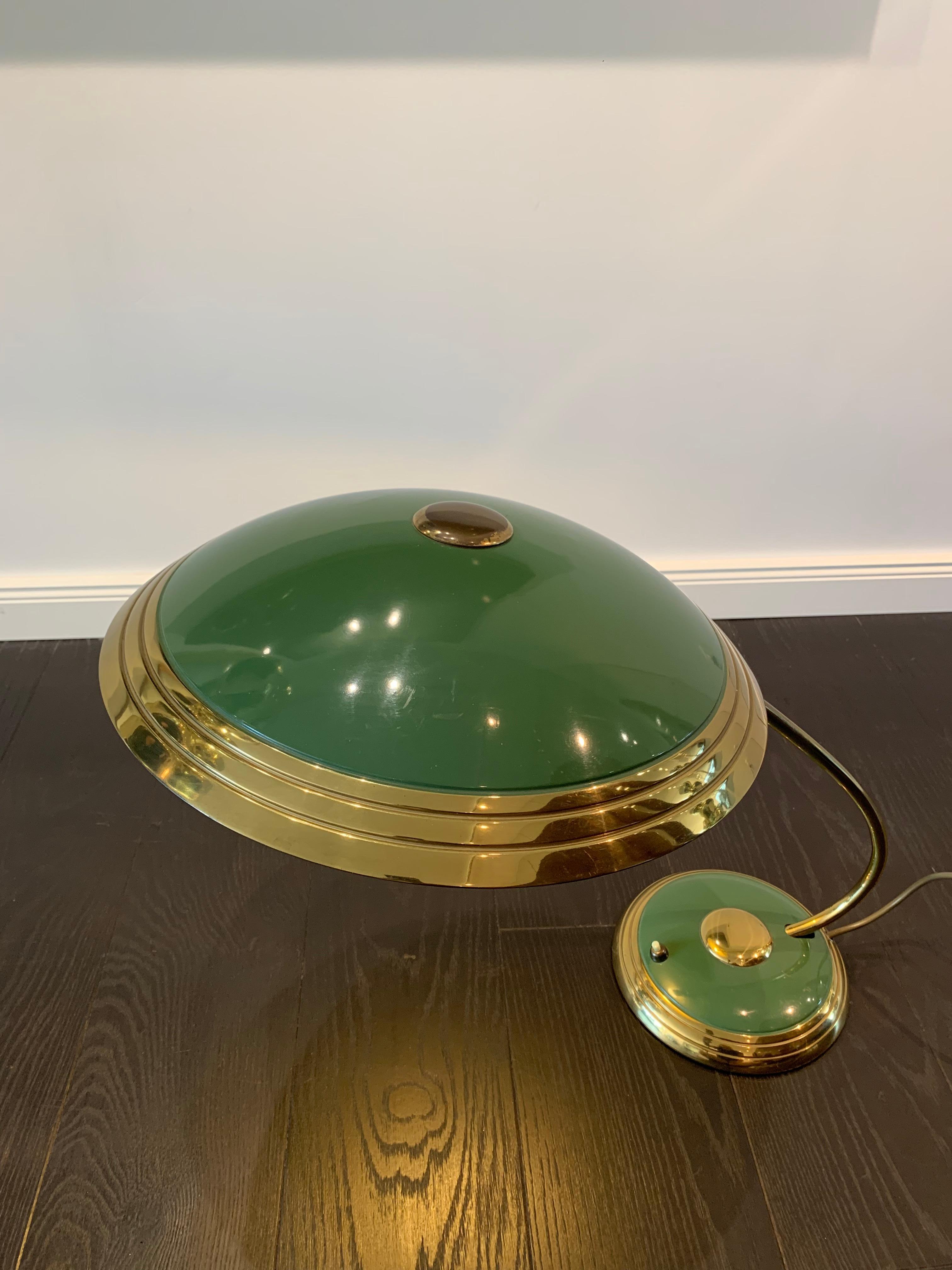 Metal Art Deco Style Mid-Century Modern 1950s Green and Gold Table Lamp For Sale