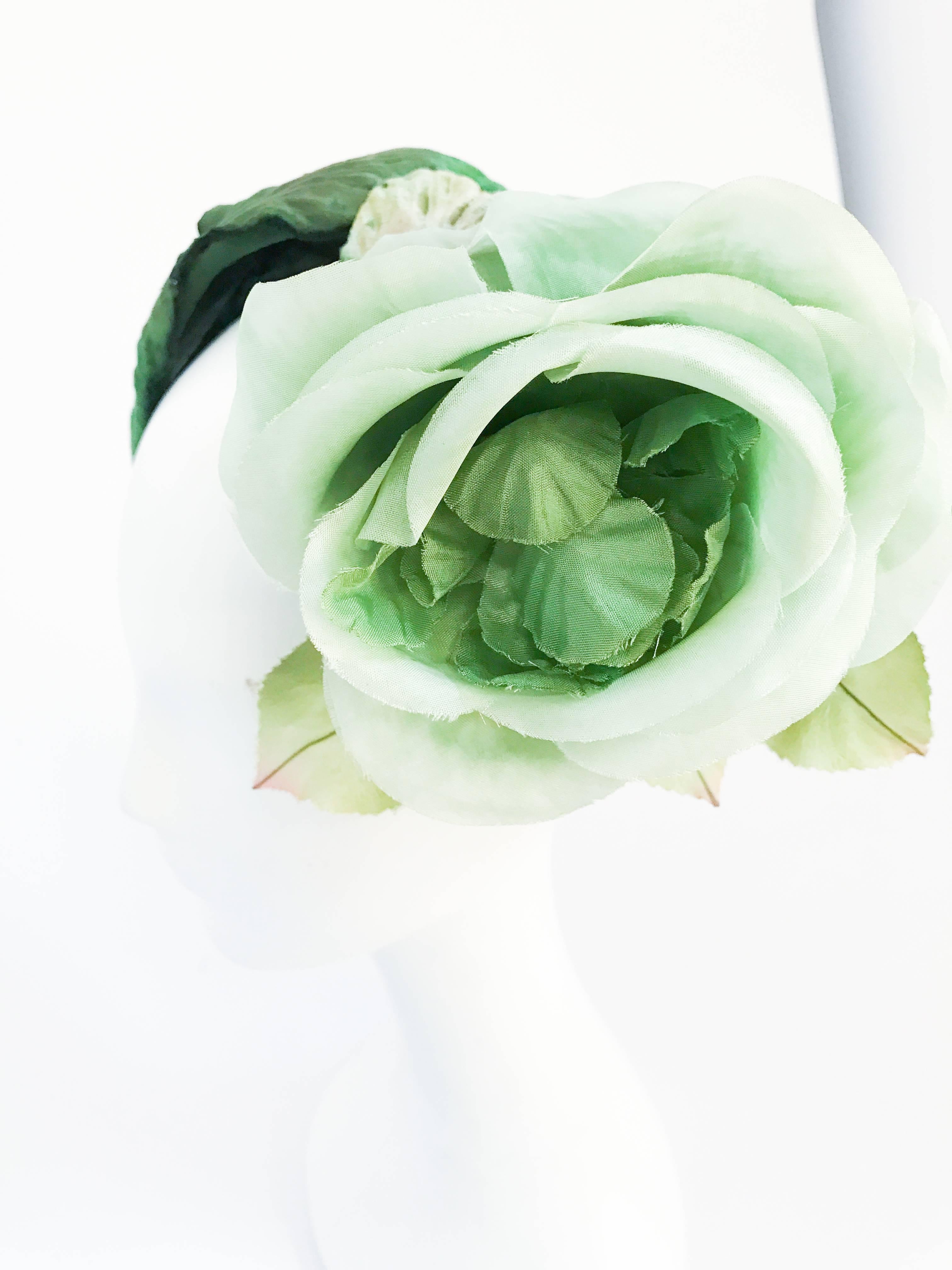 1950's Green Cocktail hat With Green Silk Flower 1