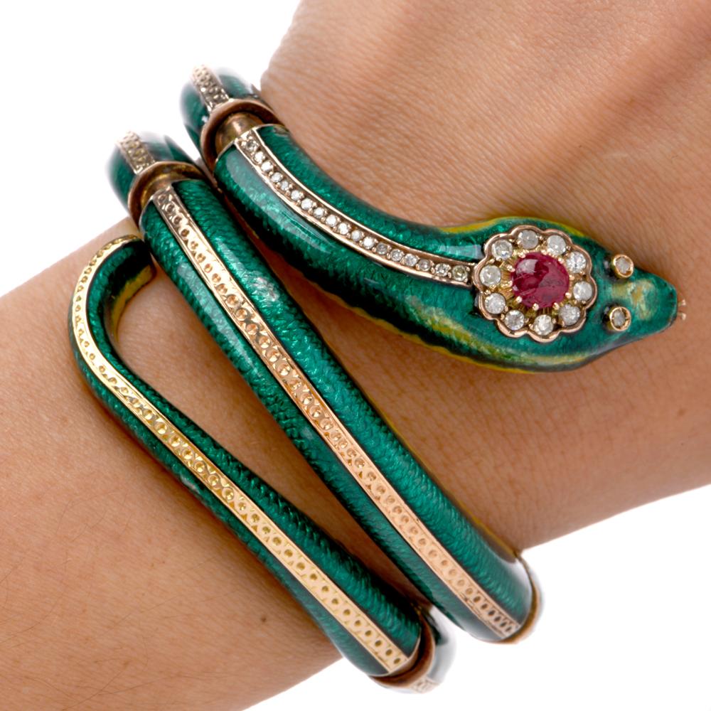 Round Cut 1950s Green Enamel Diamond Ruby Snake Gold Bracelet