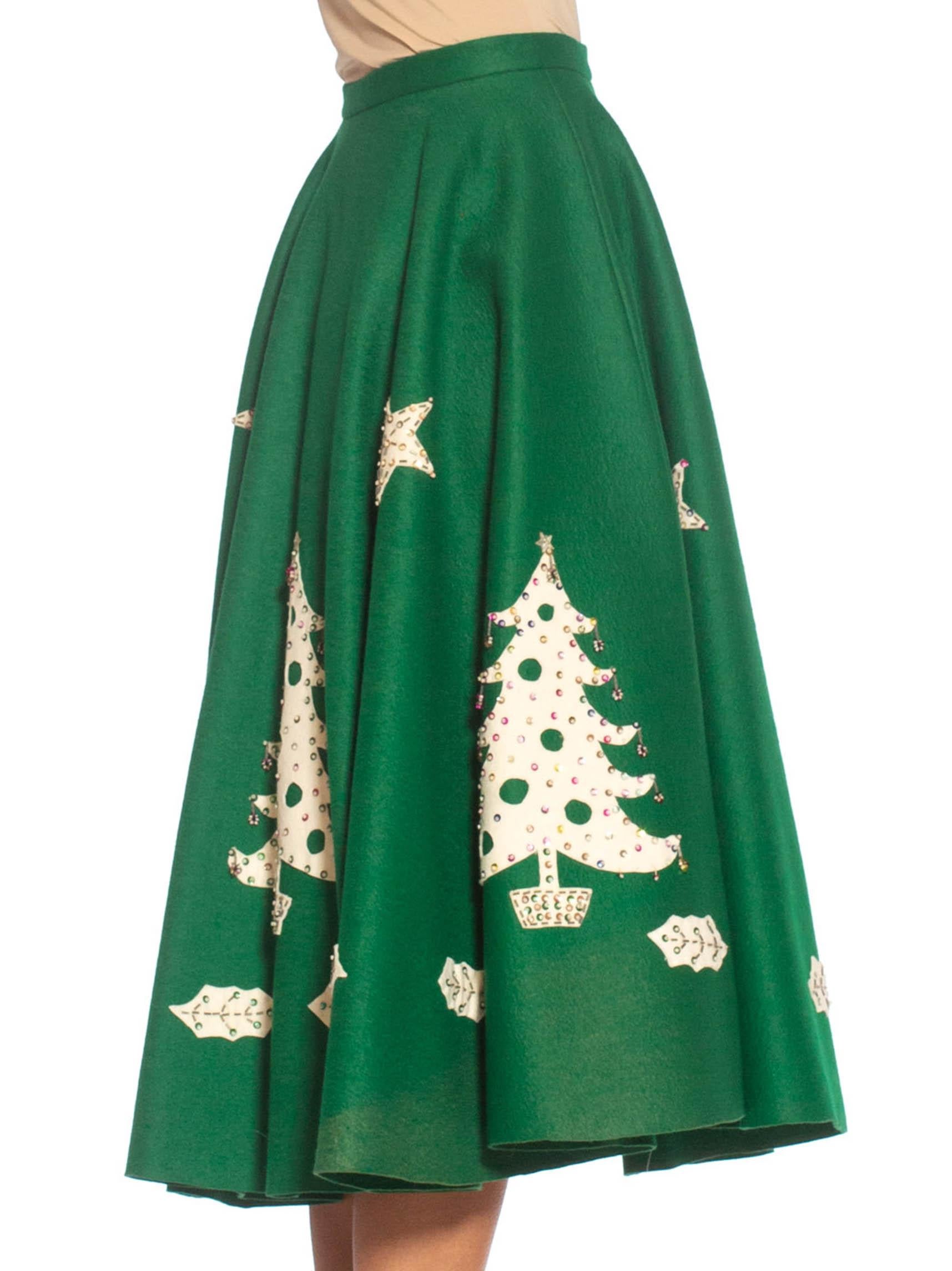 Women's 1950S Green Felt Christmas Tree  Skirt