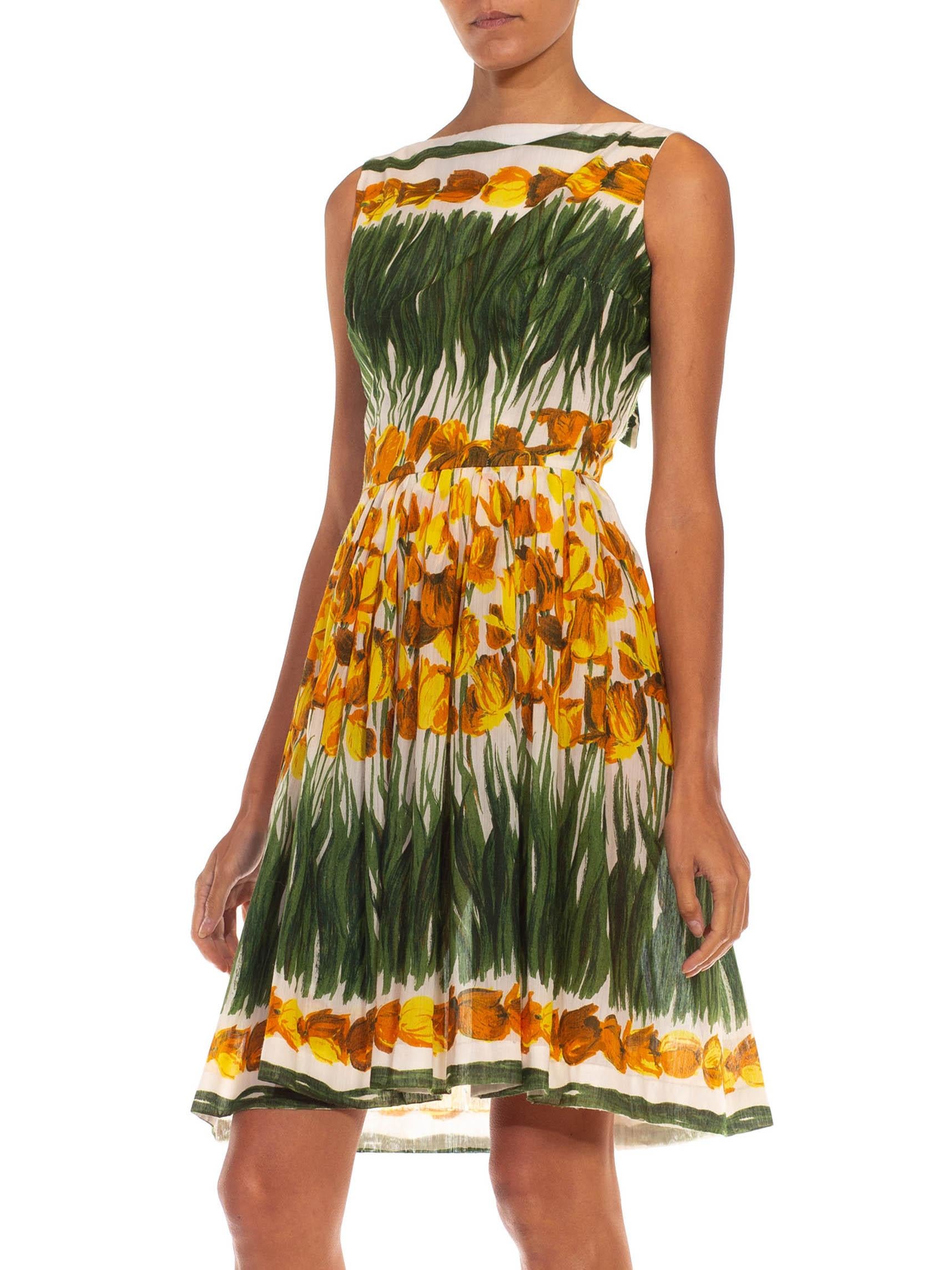 1950er Grün Weiß & Gelb Baumwolle Tulpen bedruckt Fit-Flare Kleid im Angebot 5
