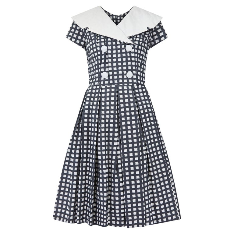 1950s Grey And White Cotton Box Pleat Dress