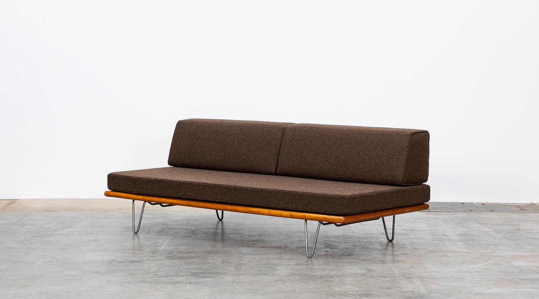 Mid-Century Modern 1950s Grey Fabric on Metal Legs Daybed by George Nelson