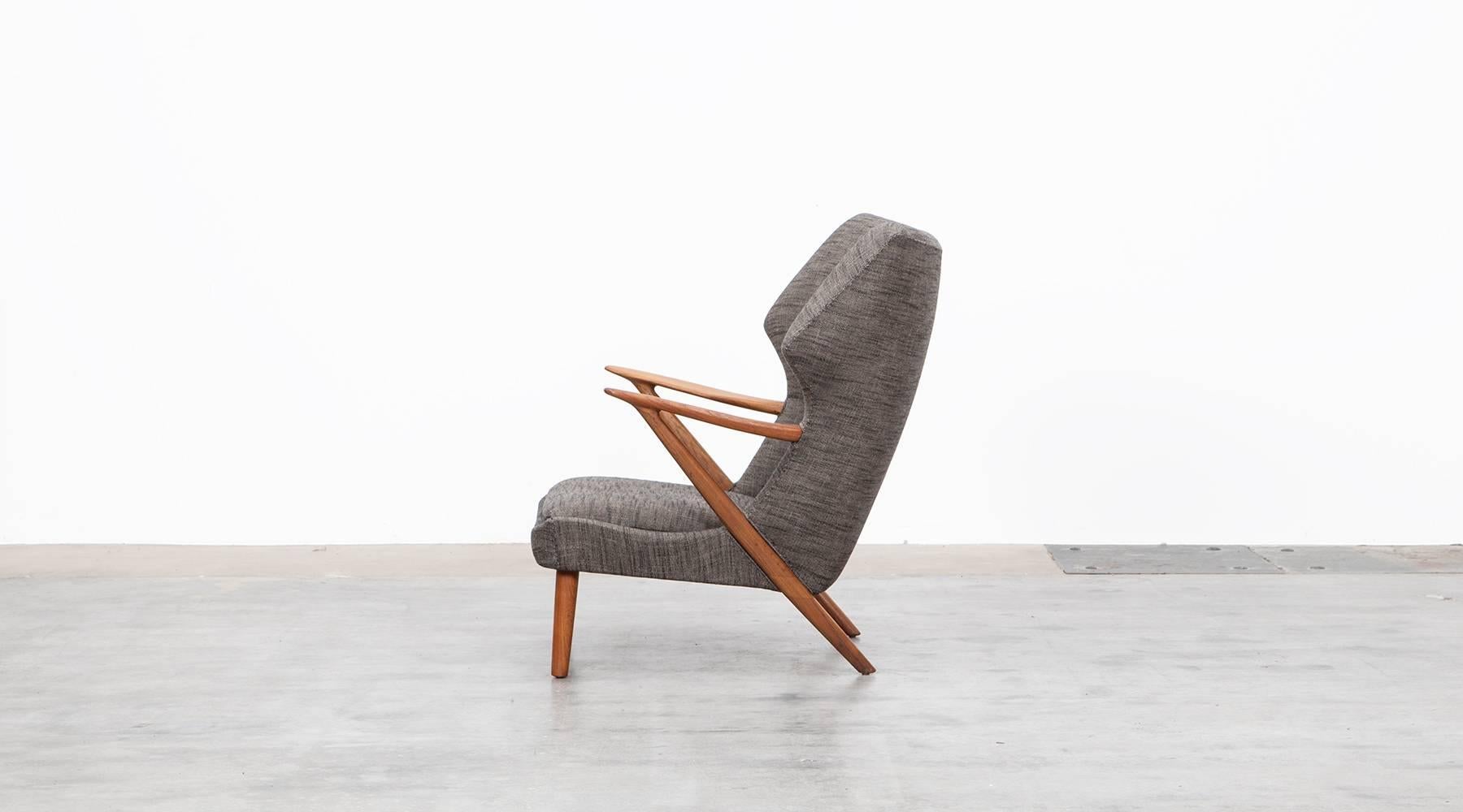 Mid-Century Modern 1950s Grey Fabric, Wooden Frame Lounge Chair with Ottoman by Kurt Olsen