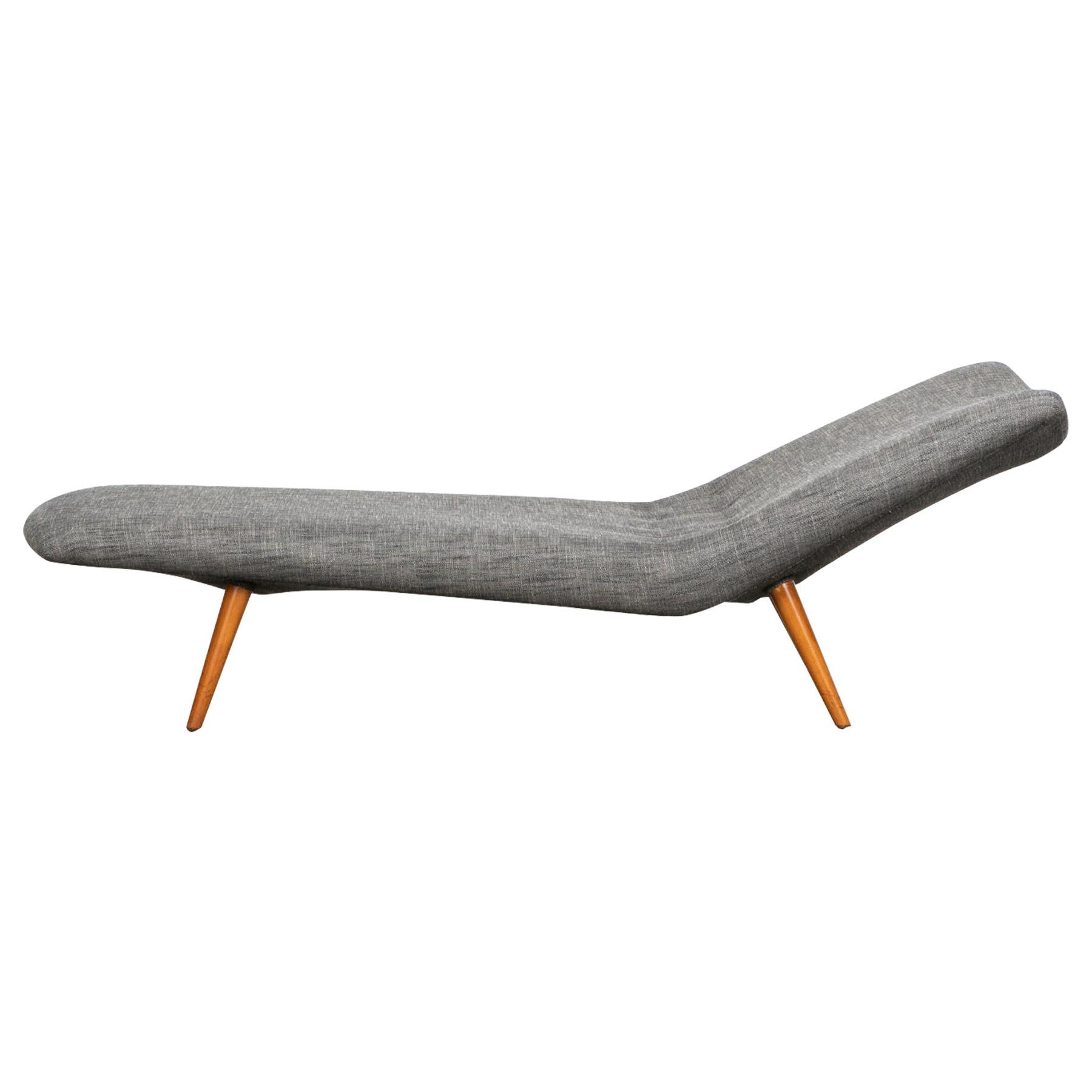 1950s grey textil and wooden base Daybed by Theo Ruth For Sale