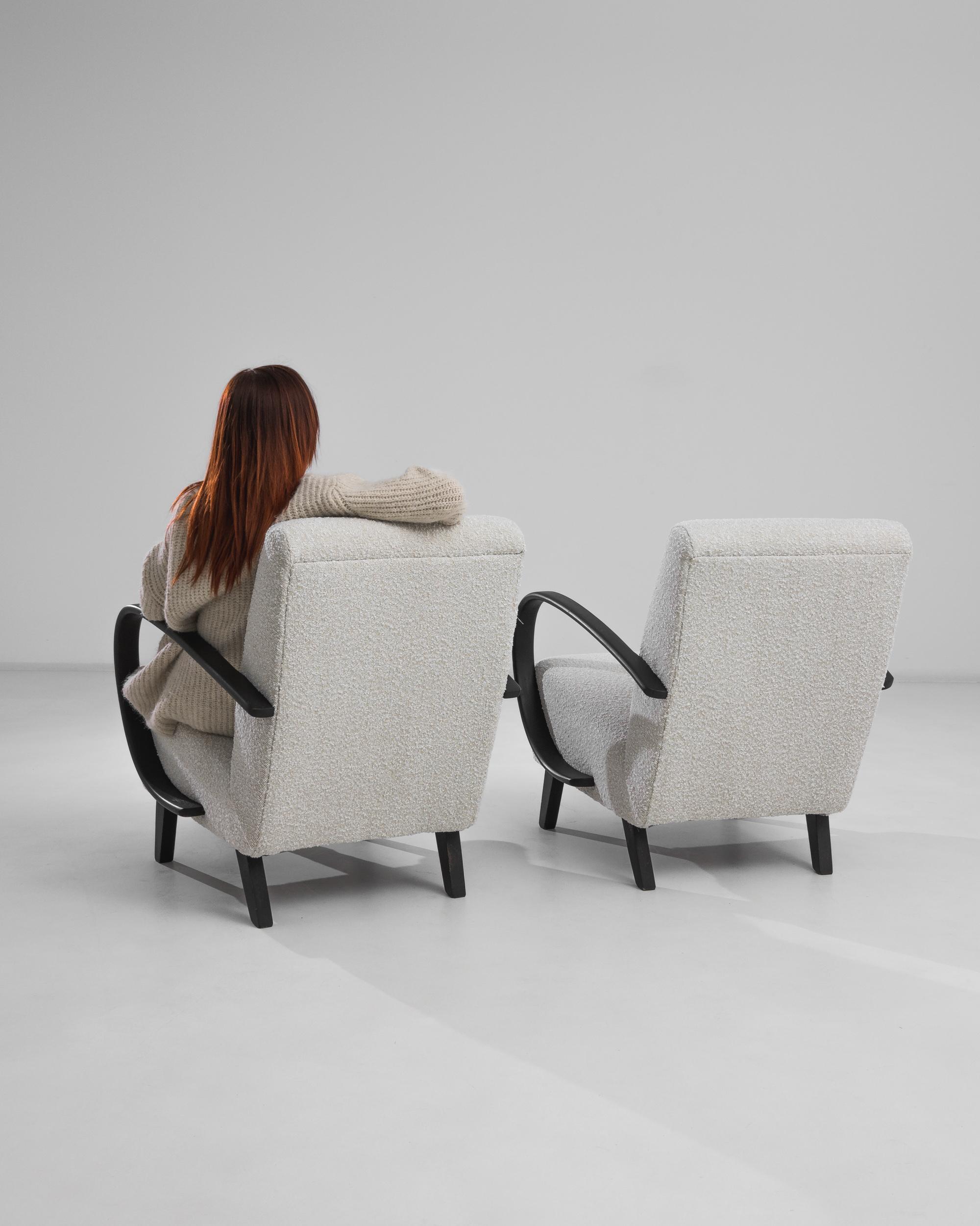 Mid-20th Century 1950s H-410 Ivory Boucle Armchairs by J. Halabala, A Pair