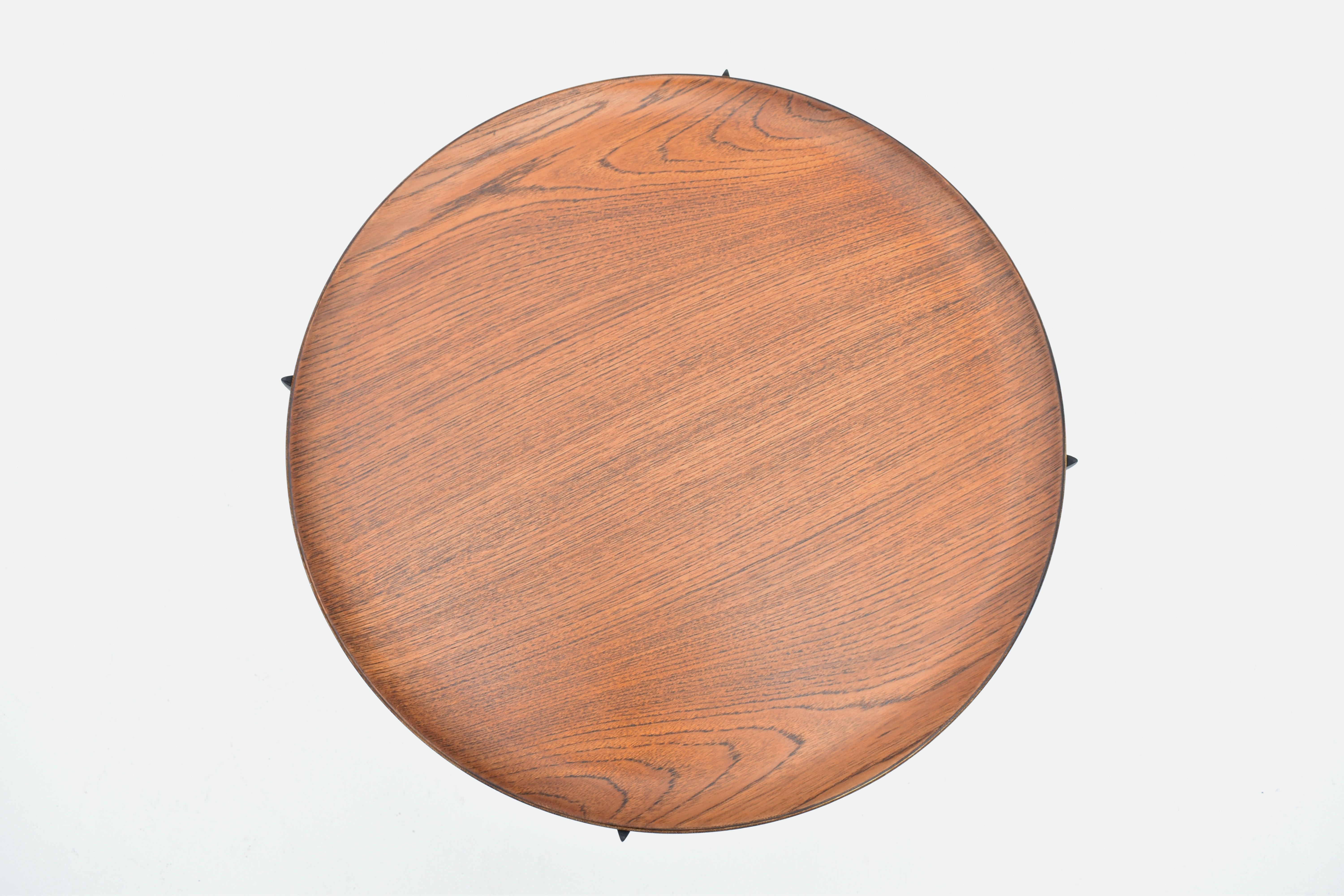 Table d'appoint en teck de H. Engholm & Sven Willumsen pour Fritz Hansen, Danemark, années 1950 Bon état - En vente à Shepperton, Surrey