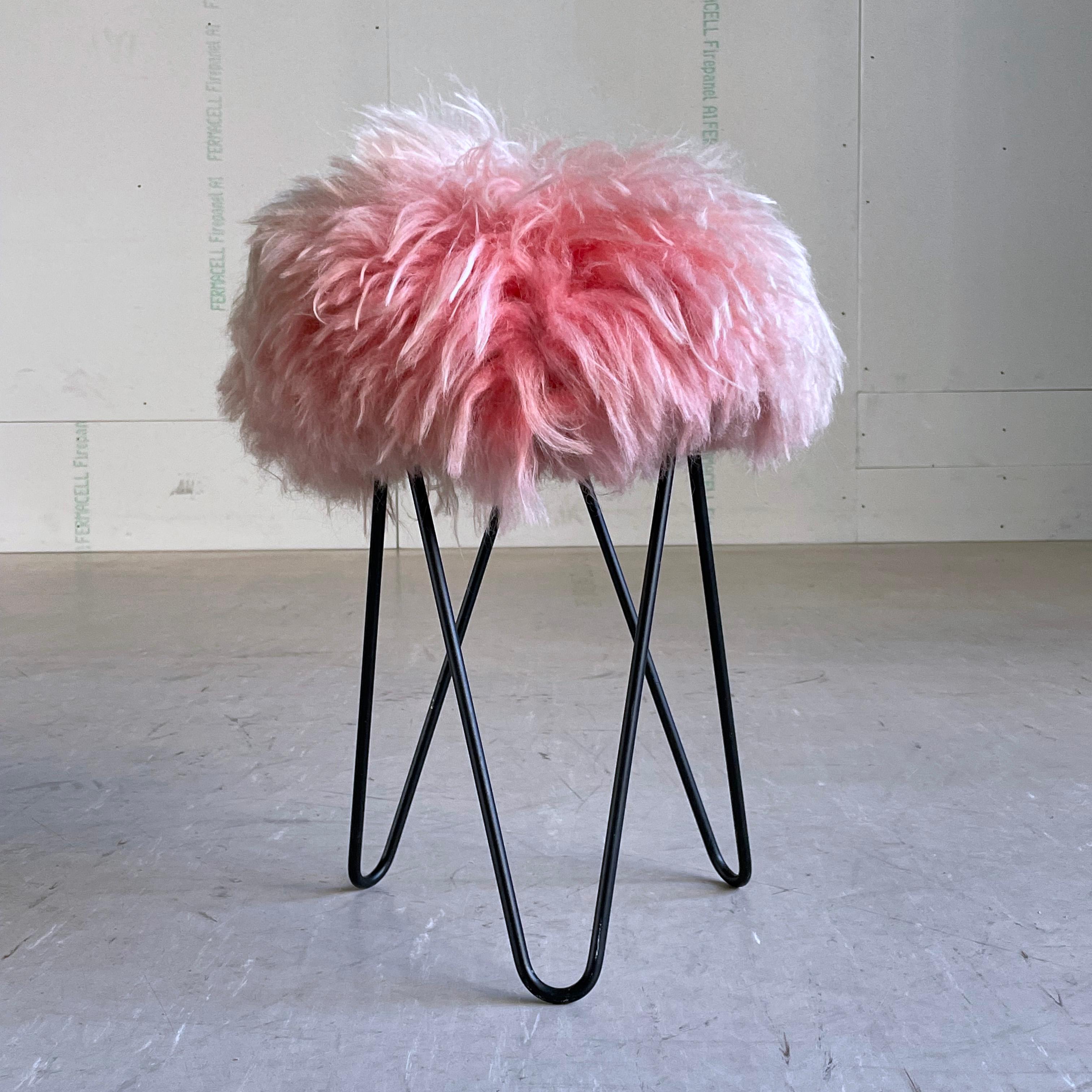 1950's Hairpin Leg Dressing Table Stool In Good Condition In Bern, CH