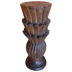 1950s Hand-Carved Solid Wood Flower-Shaped Finial