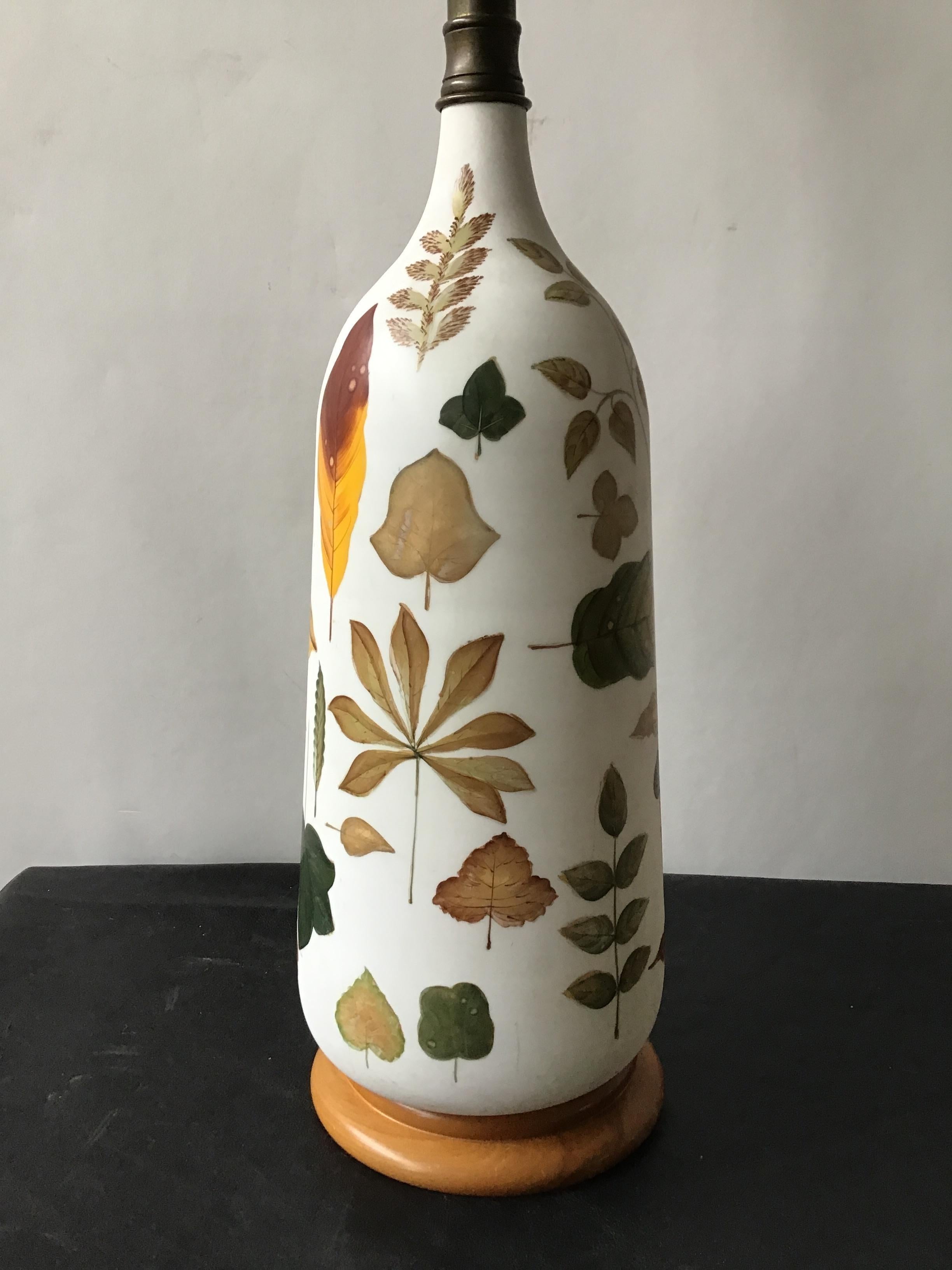 Mid-20th Century 1950s Hand Painted Leaf Lamp