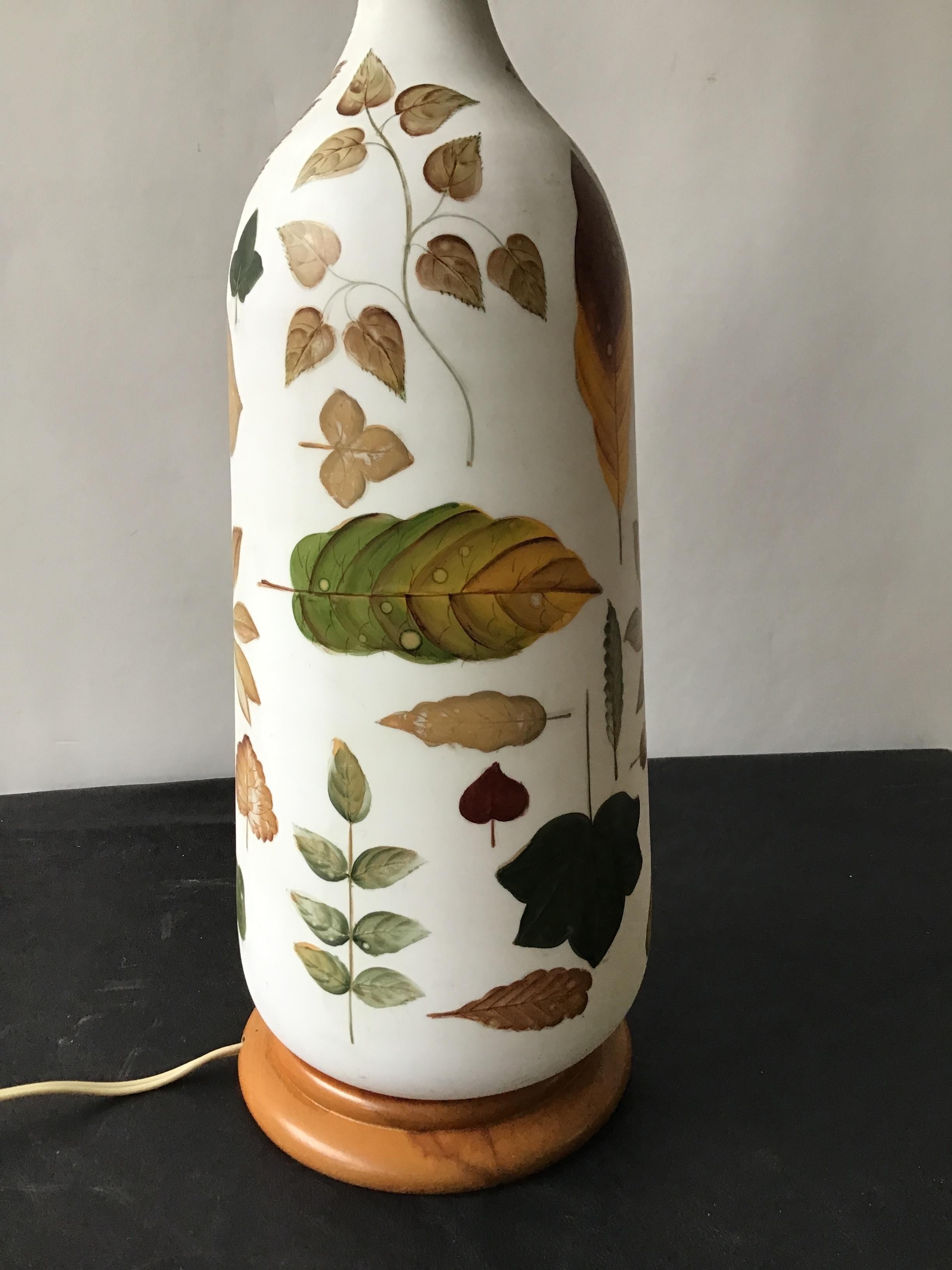 1950s Hand Painted Leaf Lamp 2