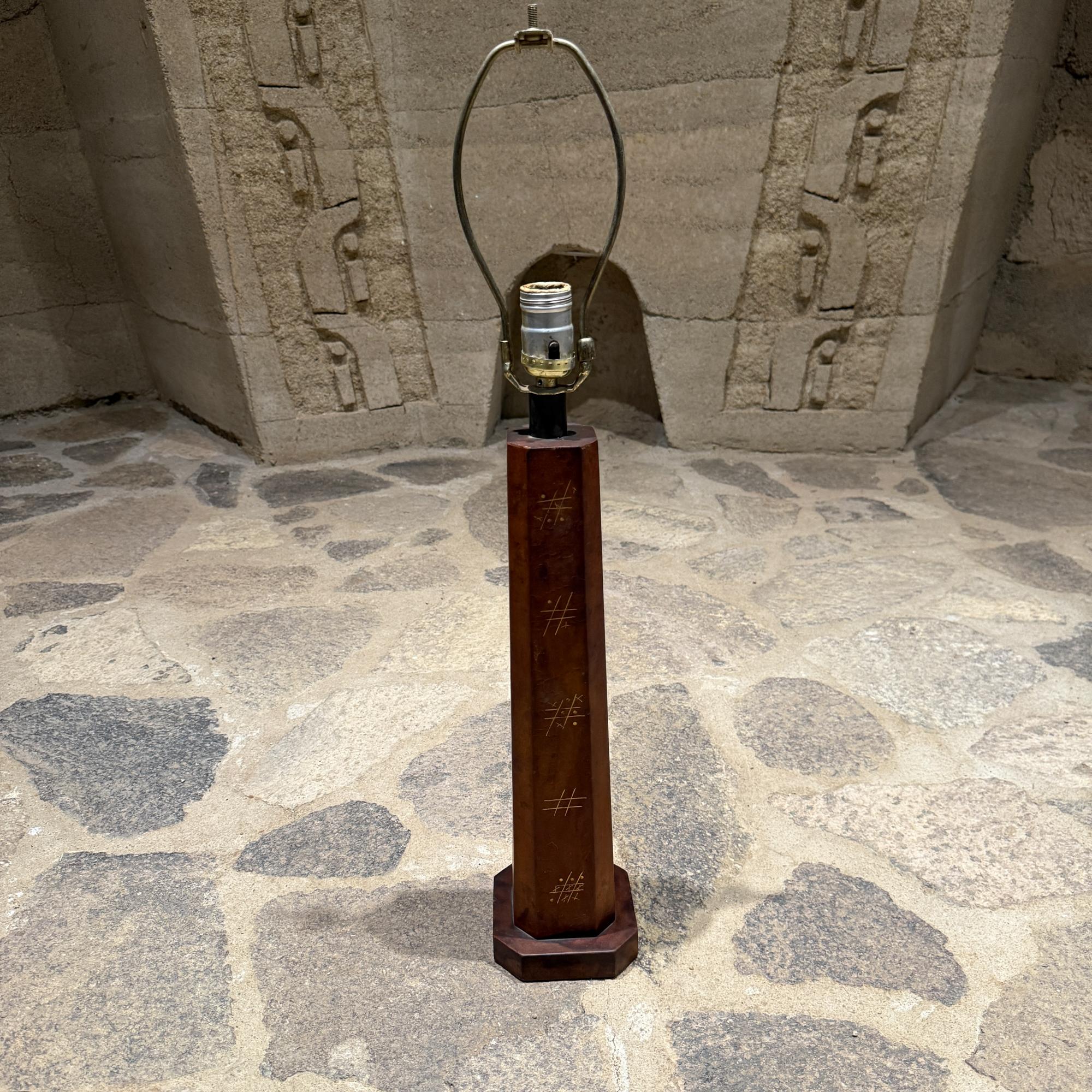 Lampada da tavolo in pelle dipinta a mano degli anni '50 Tic Tac -Toe Messico in vendita 6
