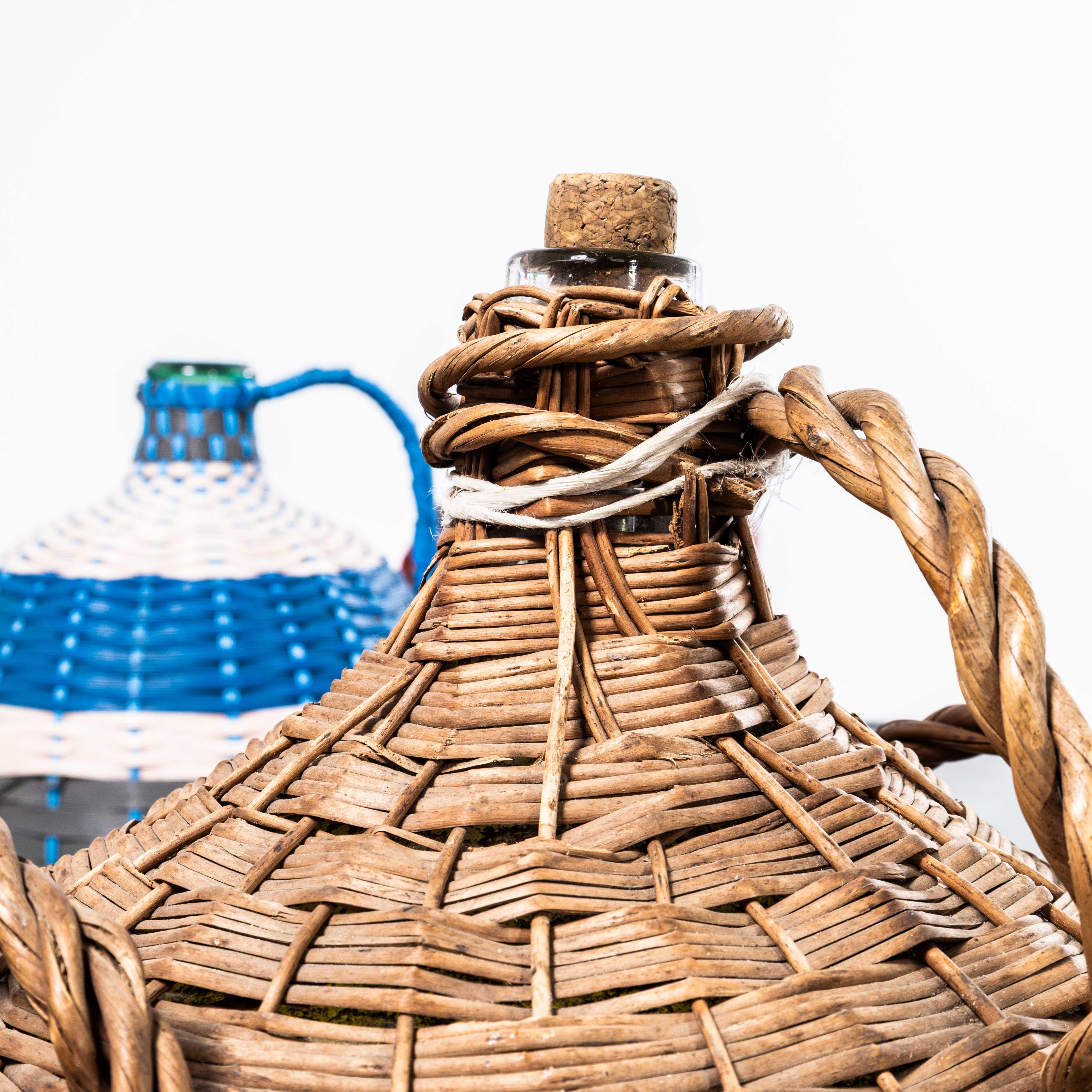 1950’s Hand Woven Czech Bottle Carriers – Large to Extra Large In Good Condition For Sale In Hook, Hampshire