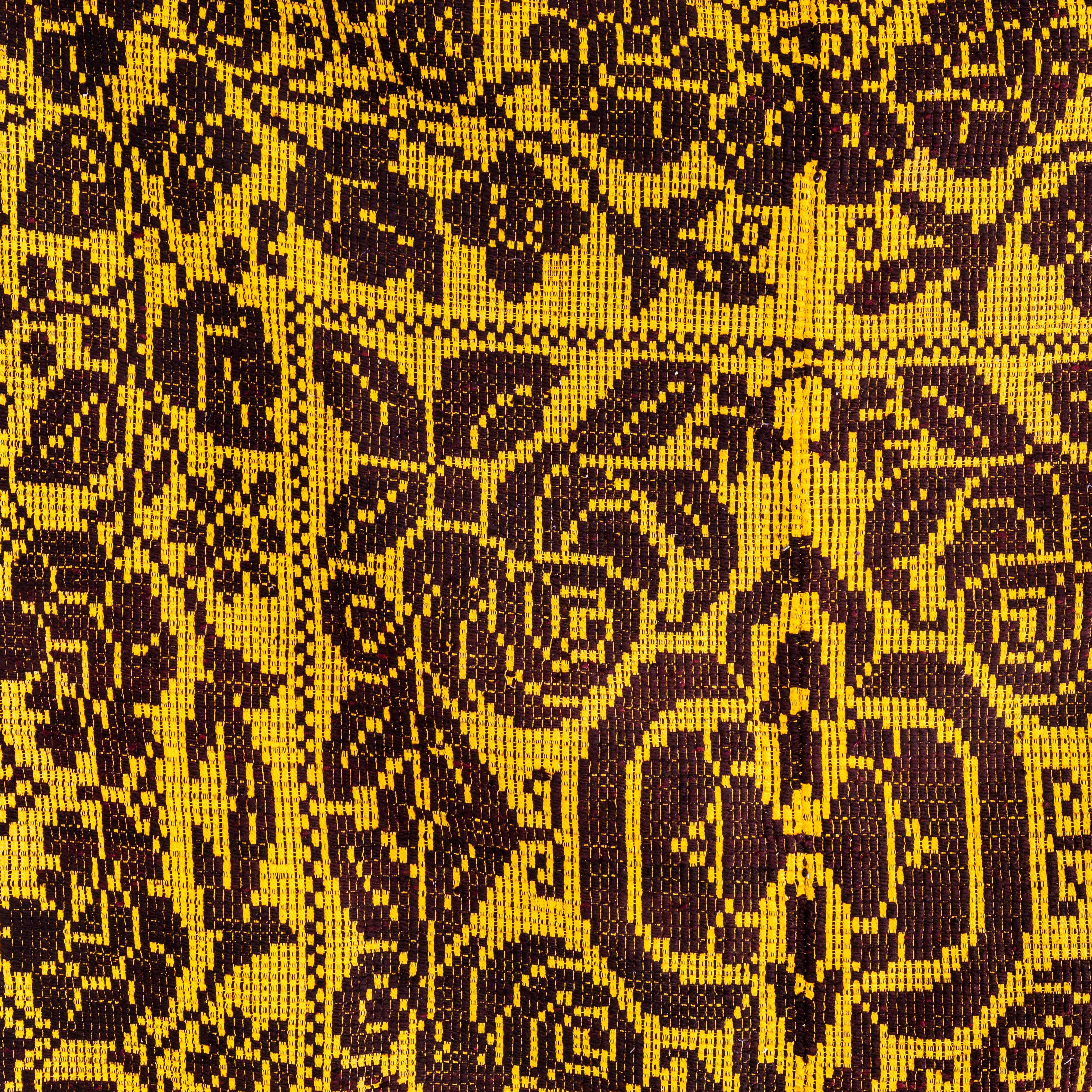 1950's Handmade Golden & Brown Folk Hungarian Wool Bedspread In Good Condition For Sale In Hook, Hampshire