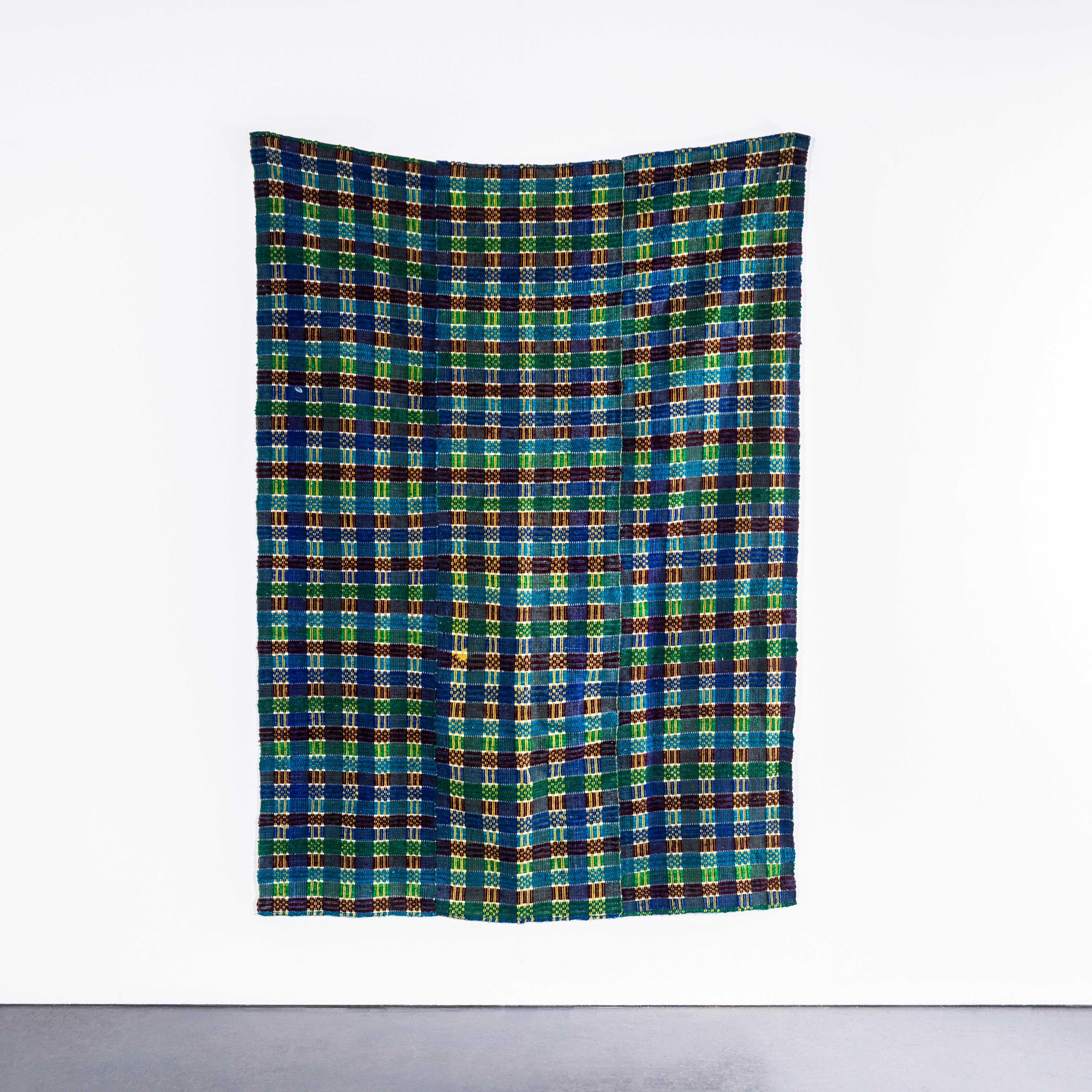 Milieu du XXe siècle Couvre-lit hongrois multicolore fait à la main des années 1950 en vente