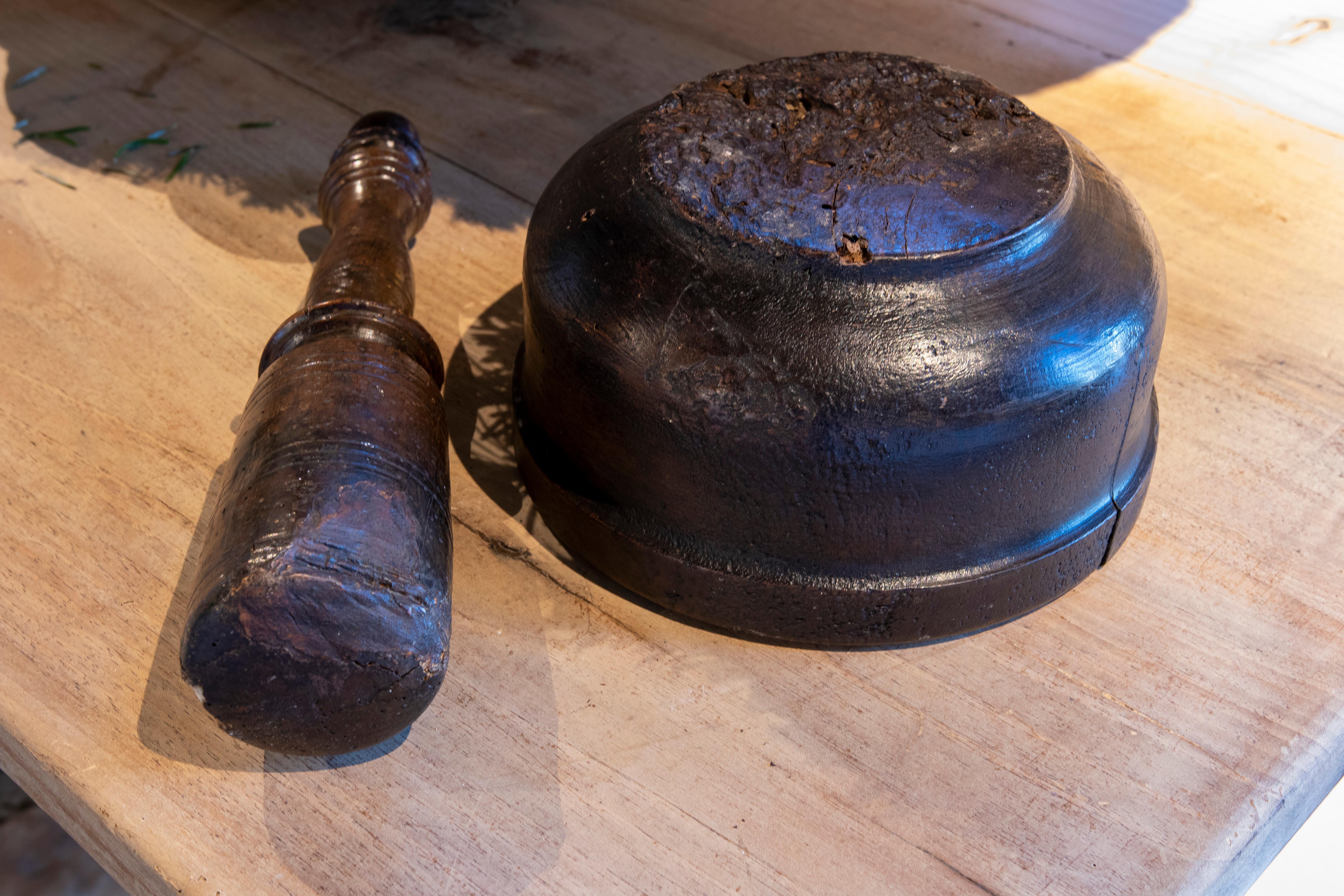 1950s Handmade Wooden Mortar  In Good Condition For Sale In Marbella, ES