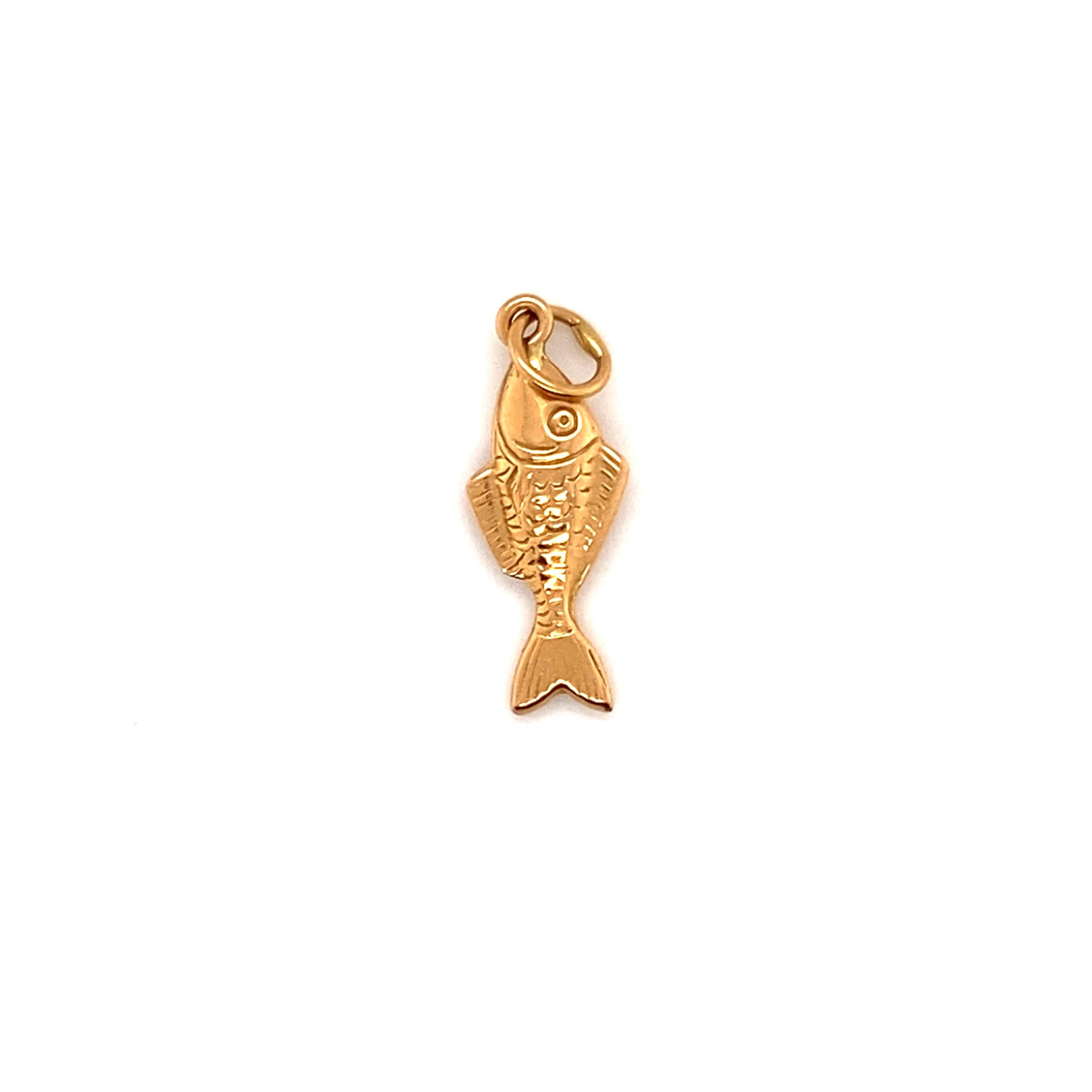 Item details: 
Metal: 14 karat yellow gold 
Weight: .7 grams 
Measurements: 1 inch length x .25 inches width 
