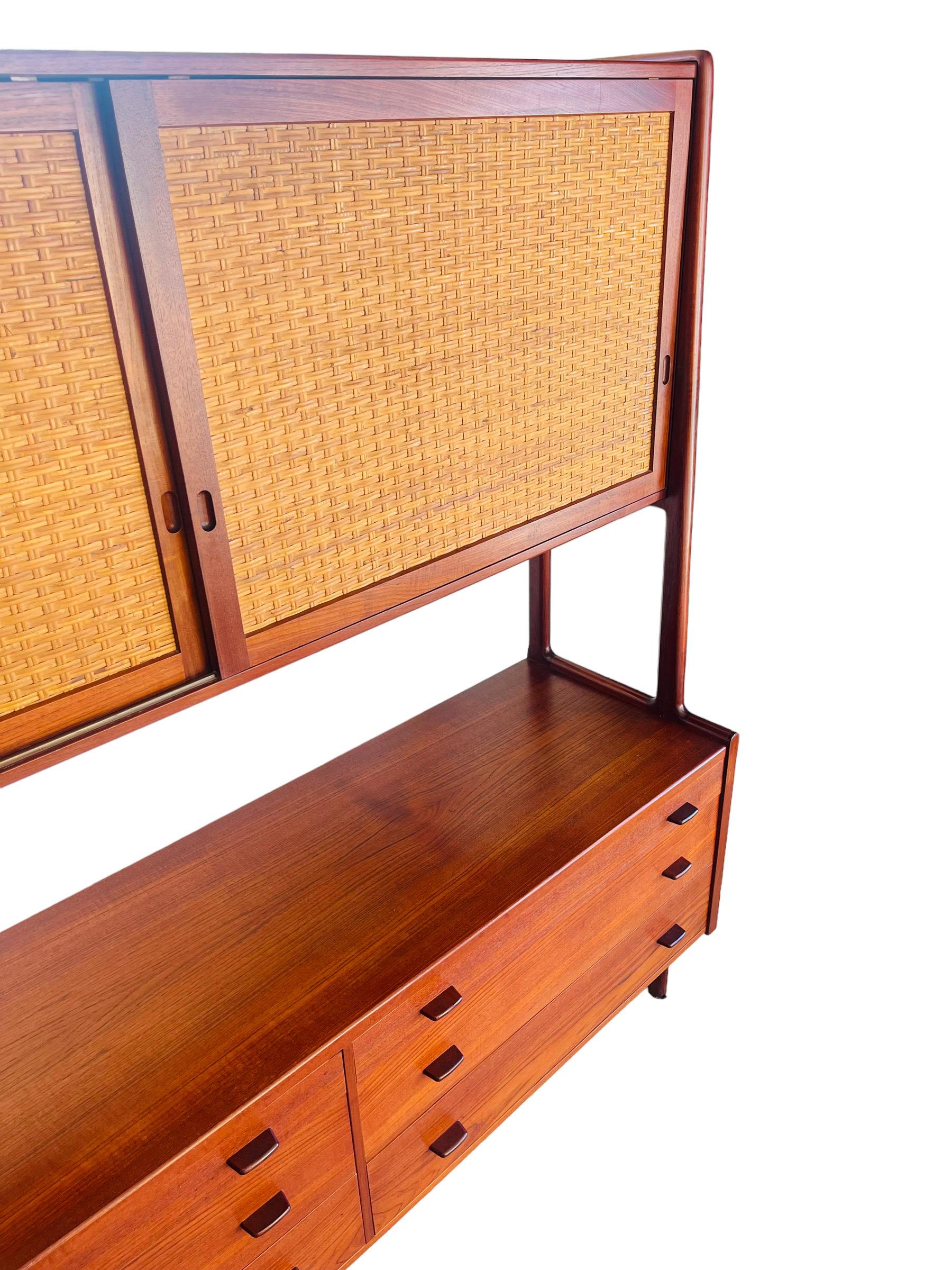 1950s Hans J. Wegner for RY Mobler Teak Credenza / Hutch For Sale 8