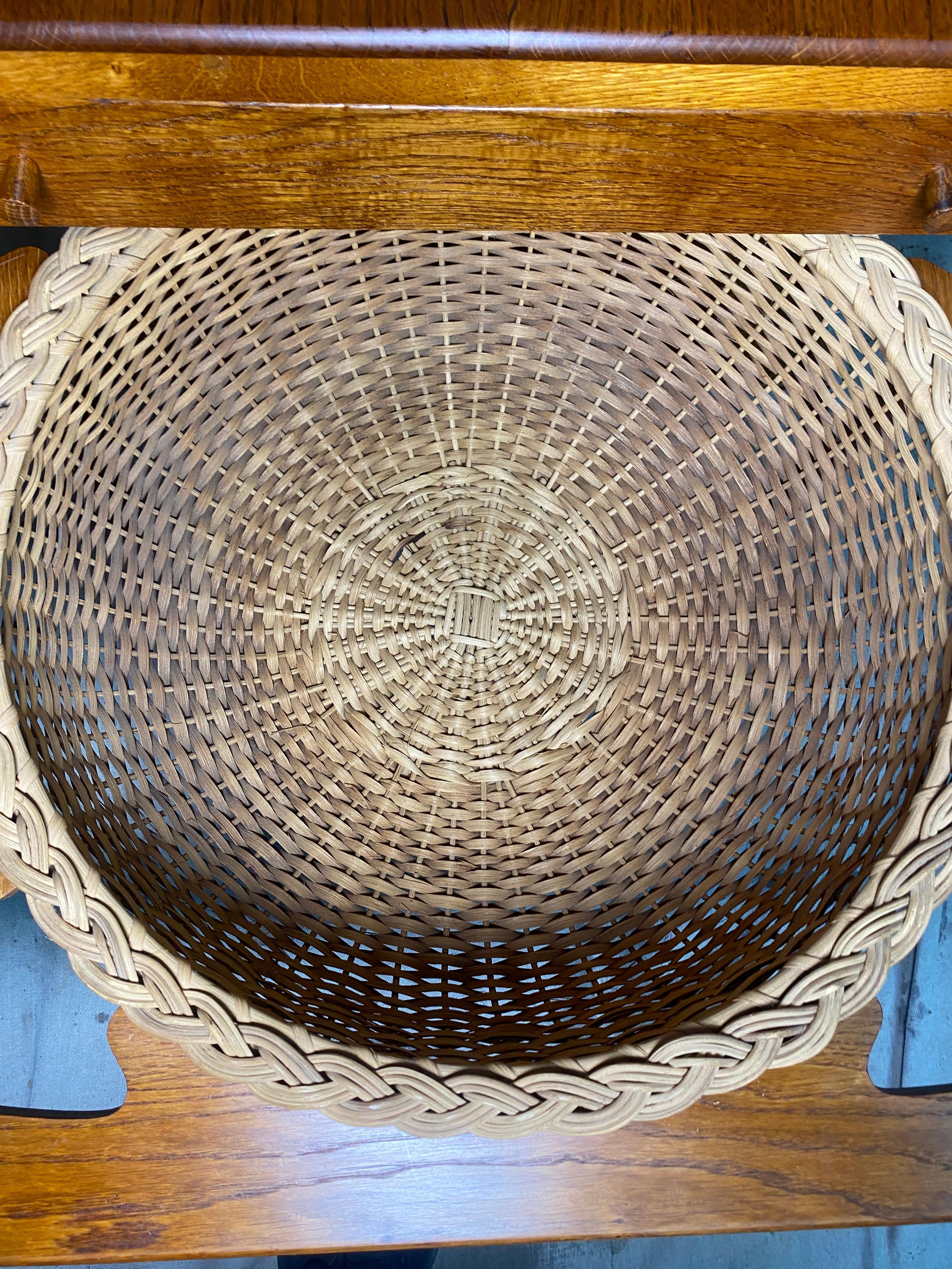 Américain 1950s Hans Wegner Danish Modern at-33 Table à coudre en teck et chêne en vente