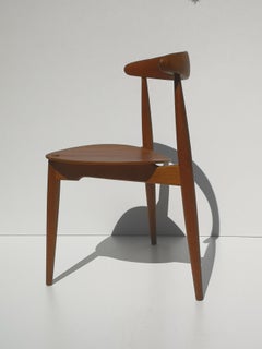 1950s Hans Wegner Heart Dining Chairs in Teak and Oak for Fritz Hansen