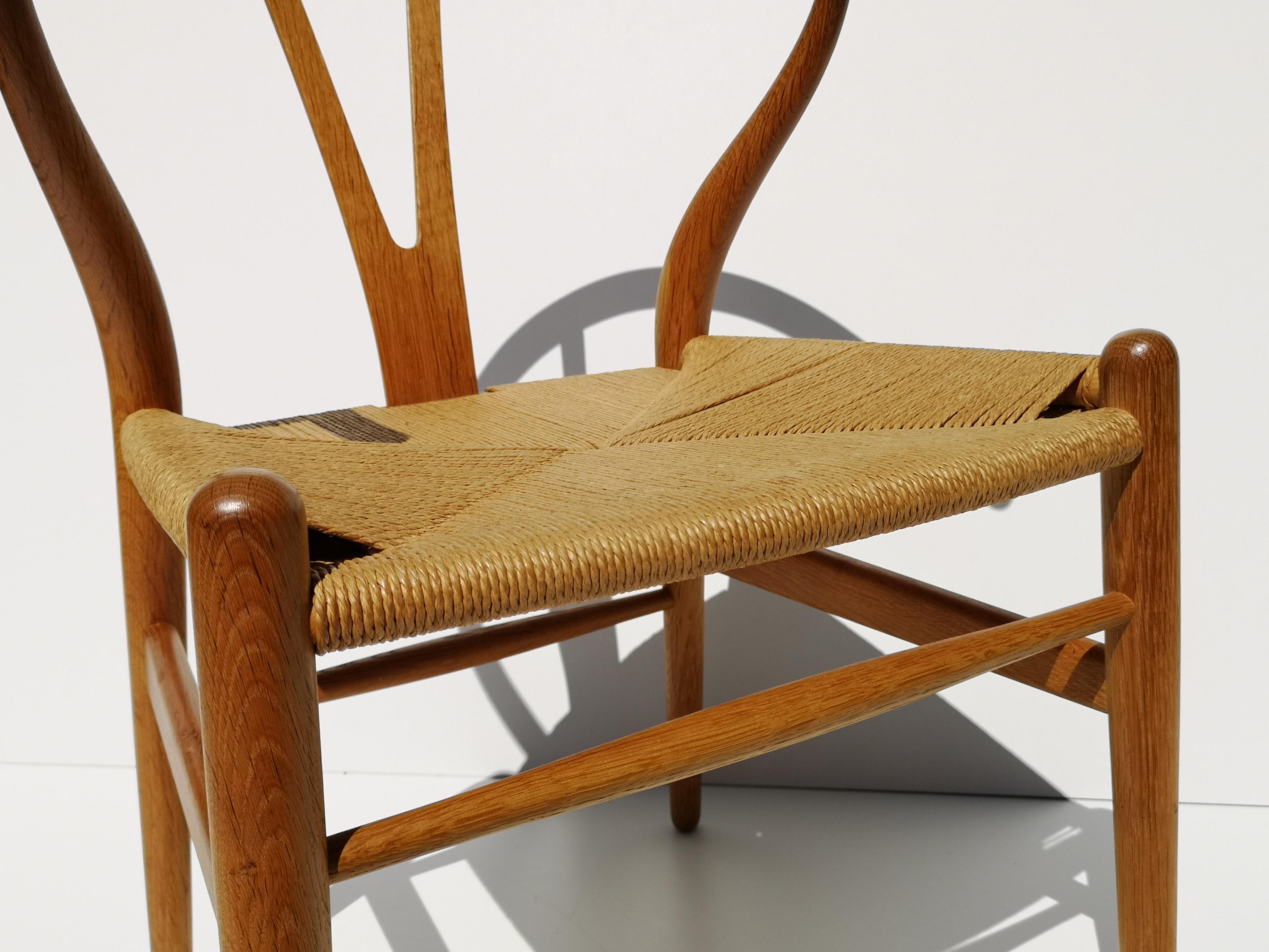 1950s Hans Wegner Oak CH24 Wishbone Chair for Carl Hansen Four Available In Good Condition In Victoria, BC
