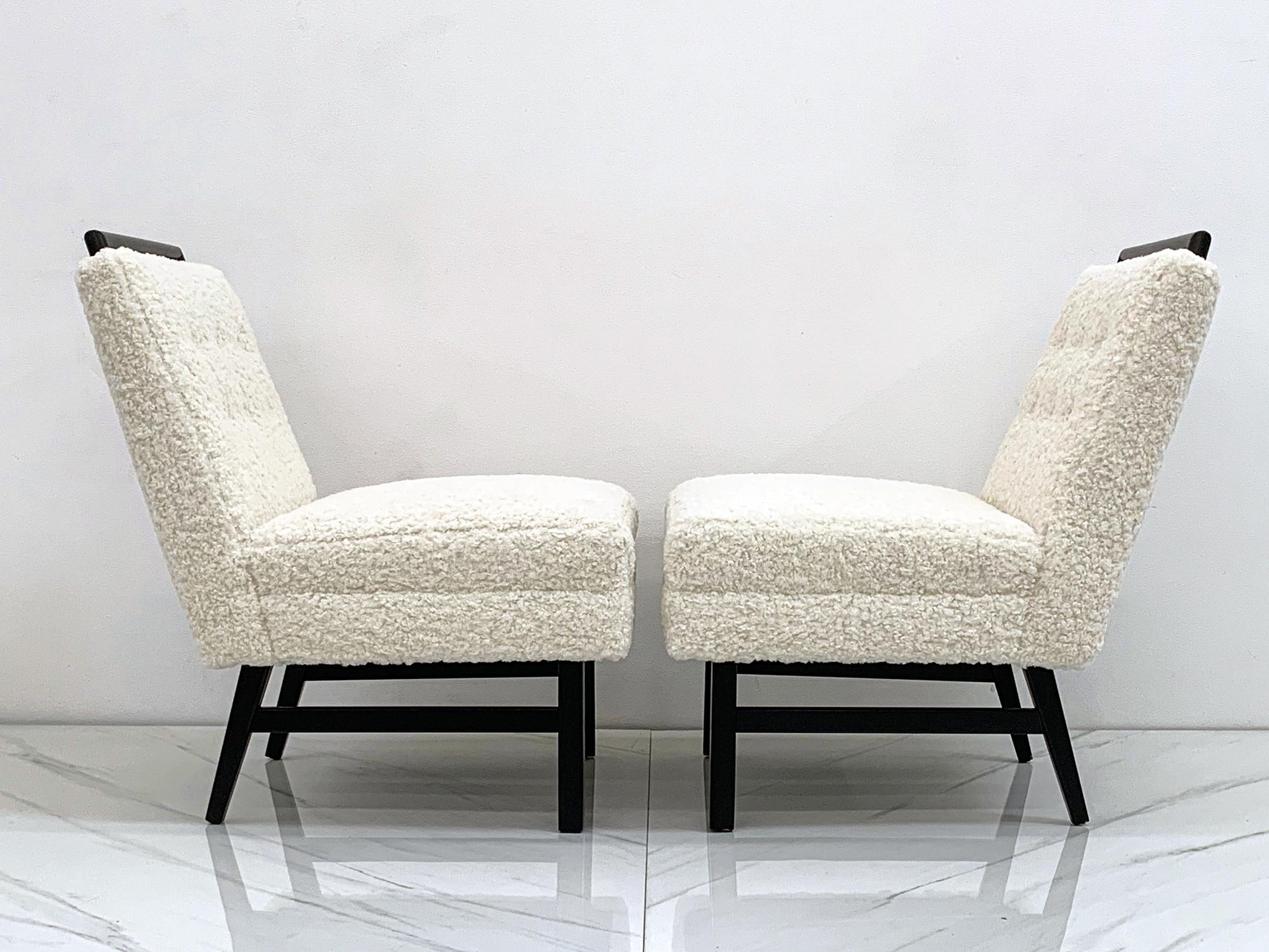 Ebonisierte Sessel ohne Armlehne im Harvey Probber-Stil aus schwerem Bouclé, 1950er Jahre (Moderne der Mitte des Jahrhunderts) im Angebot