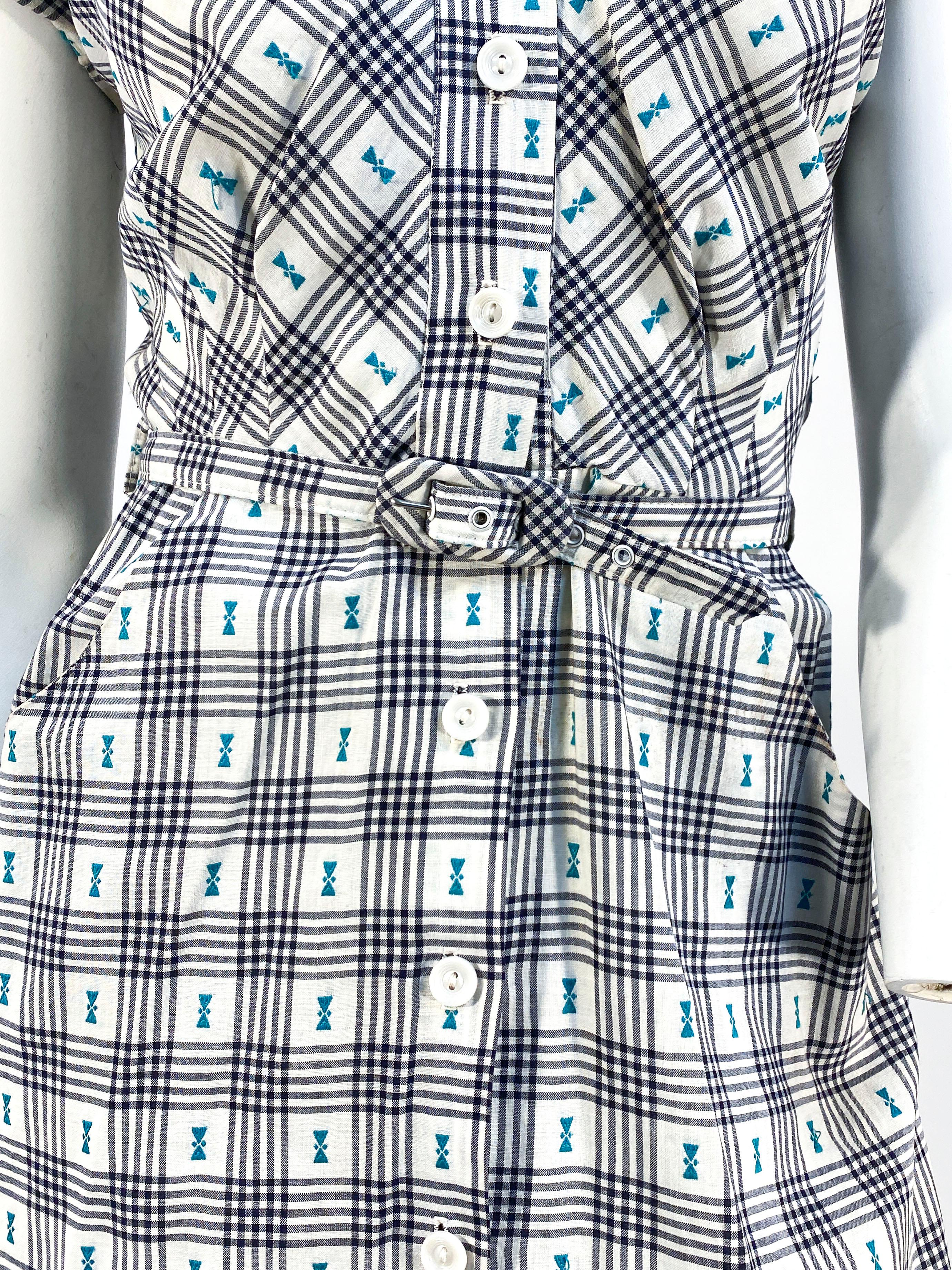 Gris Hattie Carnegie - Robe chemise de jour en coton à taille basse, années 1950 en vente