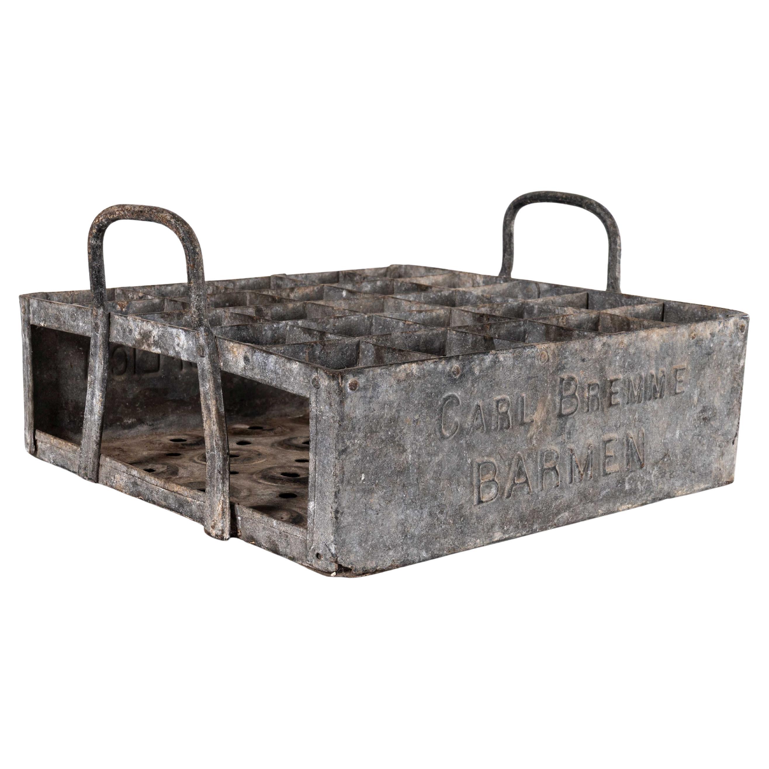 1950's Heavy Weight Bottle Carrier - Twenty Five Bottles For Sale