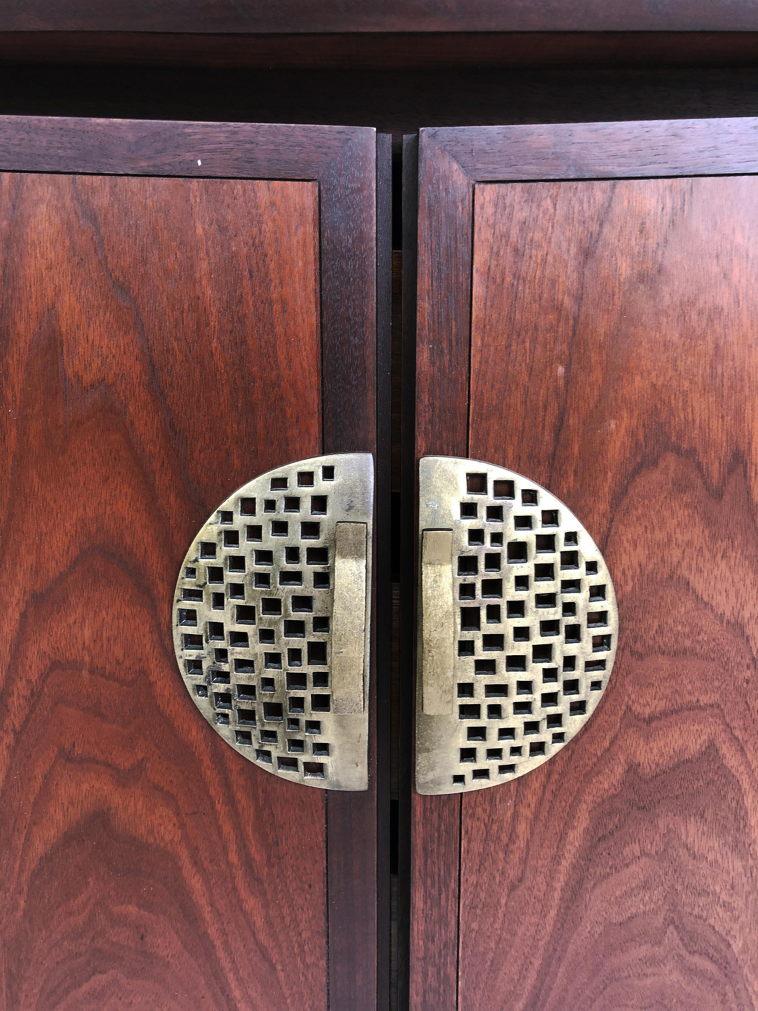 1950s Helen Hobey Baker Walnut Dresser, Asian Influenced In Good Condition In Miami, FL