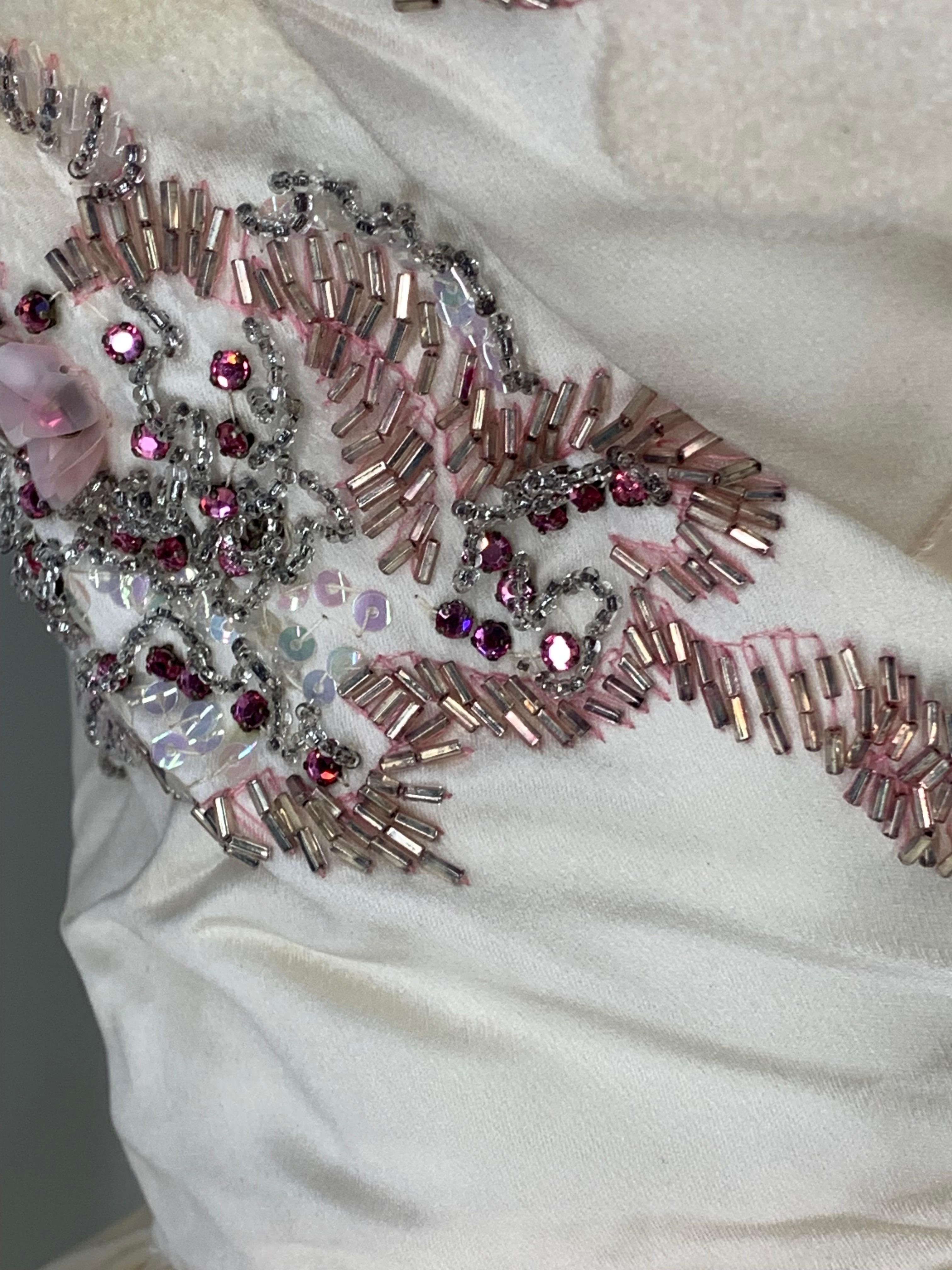 1950er Jahre Helena Barbieri Original Creme Seide beflockt Perlen trägerlosen Kleid  im Angebot 7