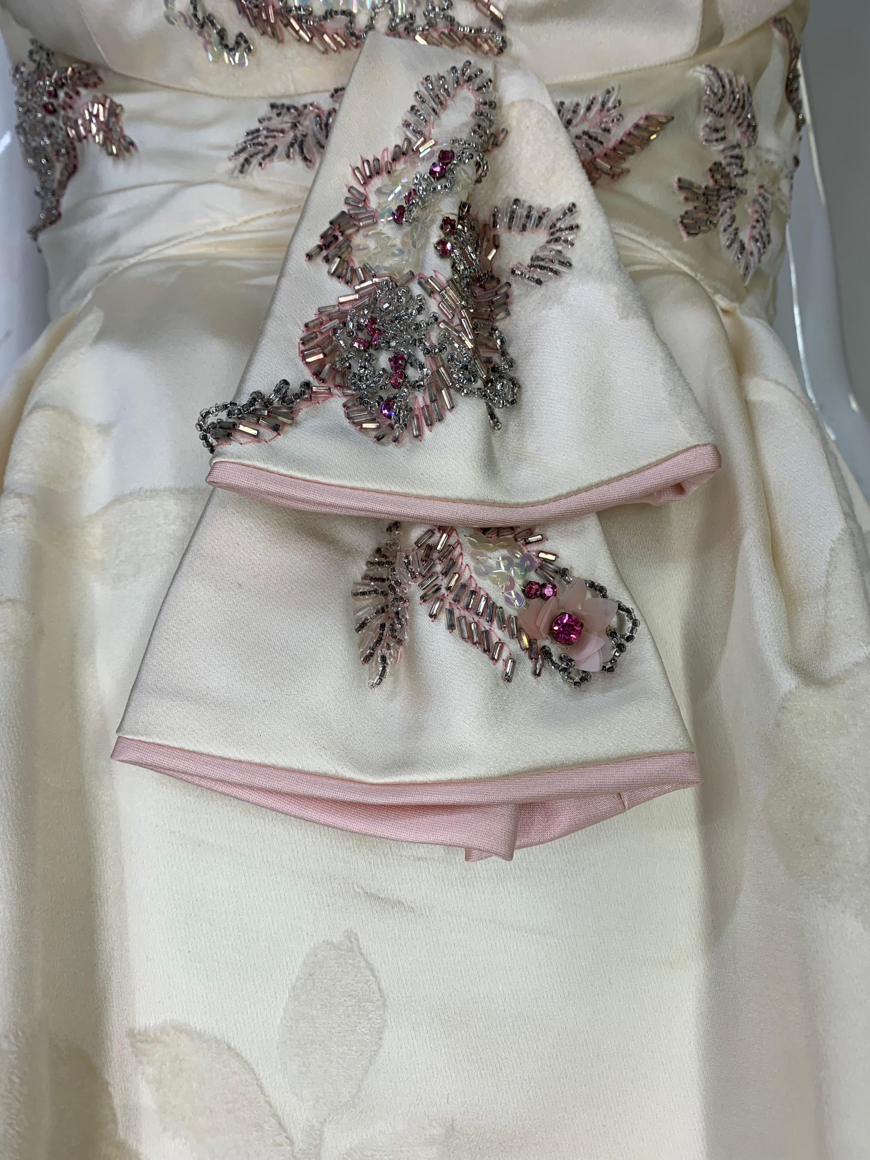 Años 50 Helena Barbieri Original Vestido sin tirantes de seda flocada con cuentas, color crema en venta 2