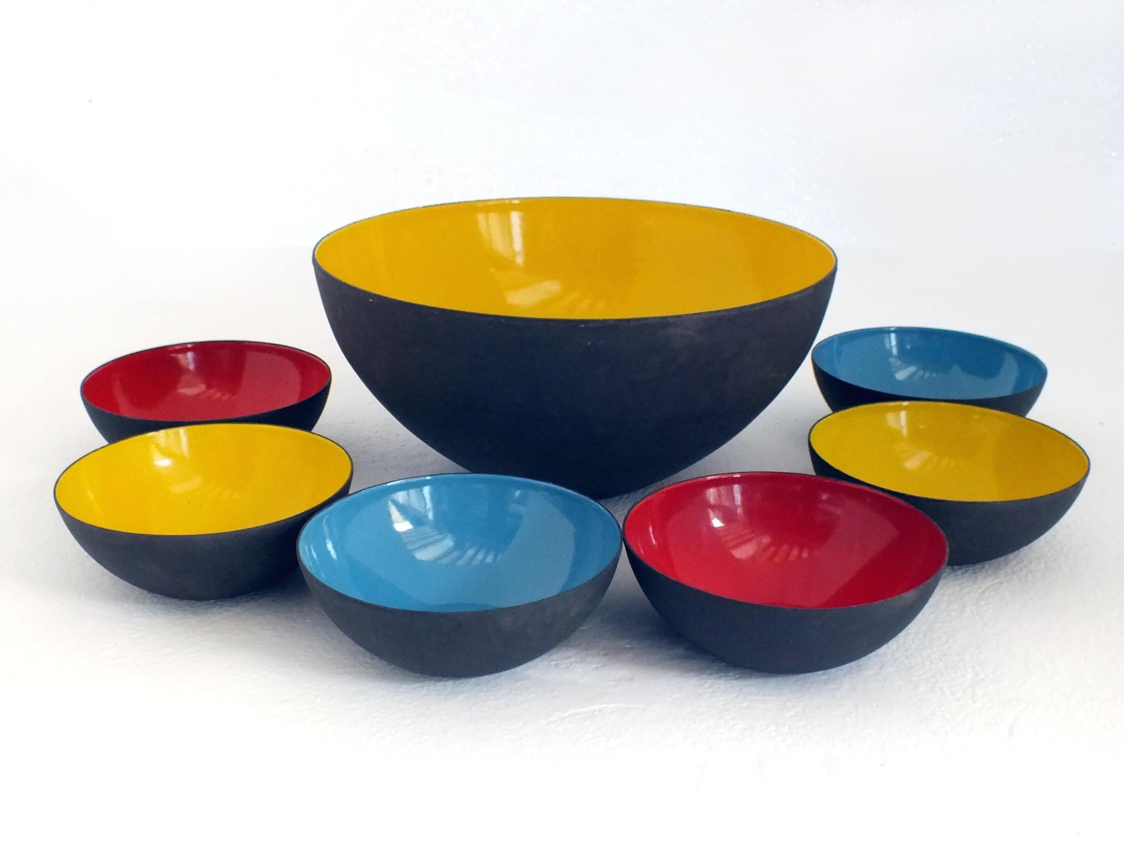 Mid-Century Modern 1950s Herbert Krenchel Krenit 7 Bowl Set First Edition by Torben Orskov Denmark. For Sale