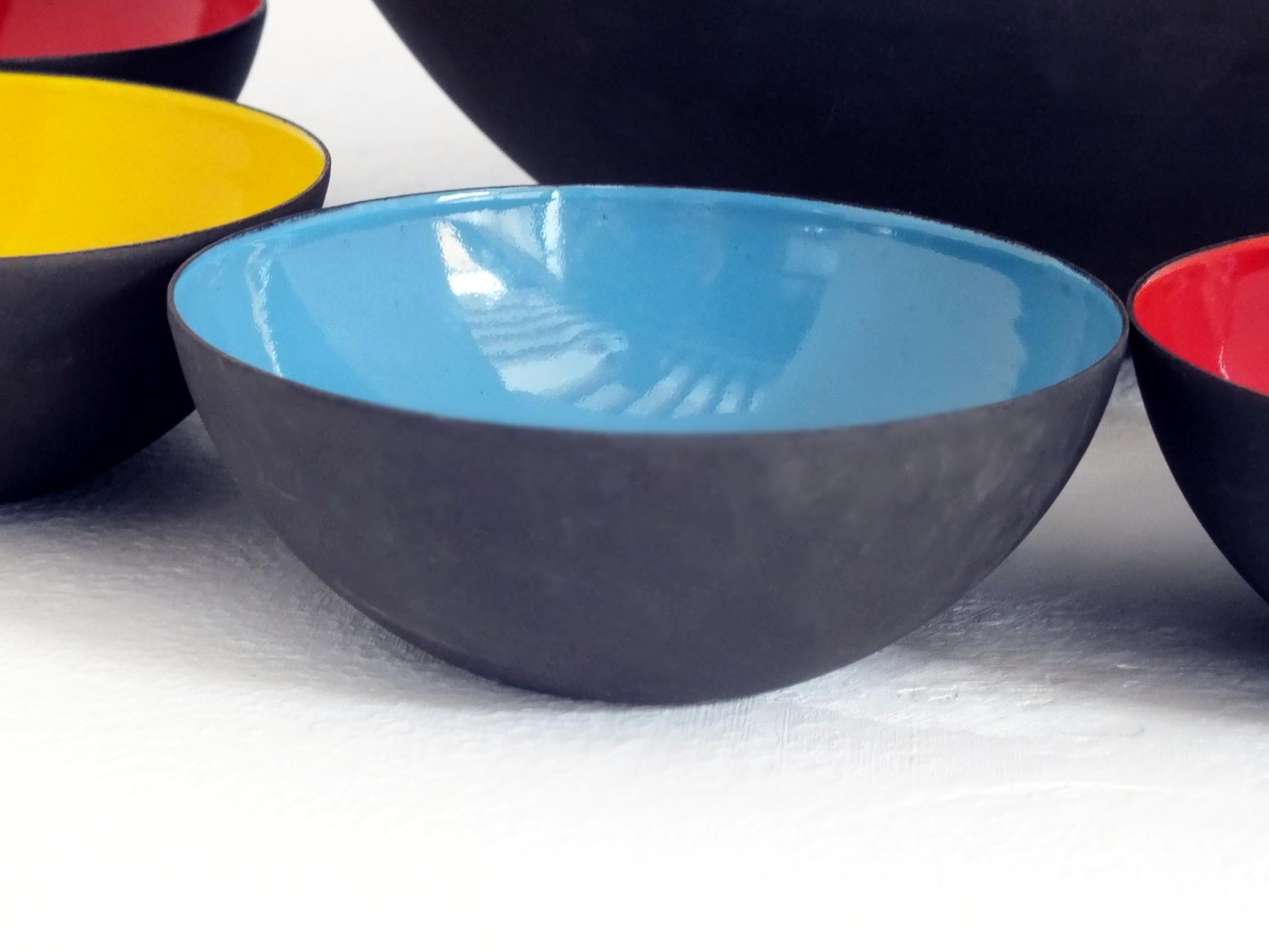 1950s Herbert Krenchel Krenit 7 Bowl Set First Edition by Torben Orskov Denmark. For Sale 1