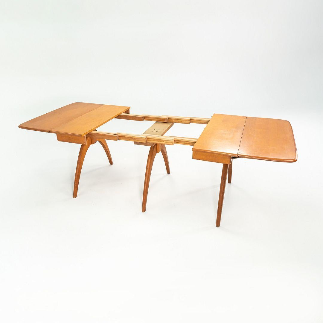 1950s Heywood Wakefield Drop-Leaf Butterfly Dining Table In Good Condition For Sale In Philadelphia, PA