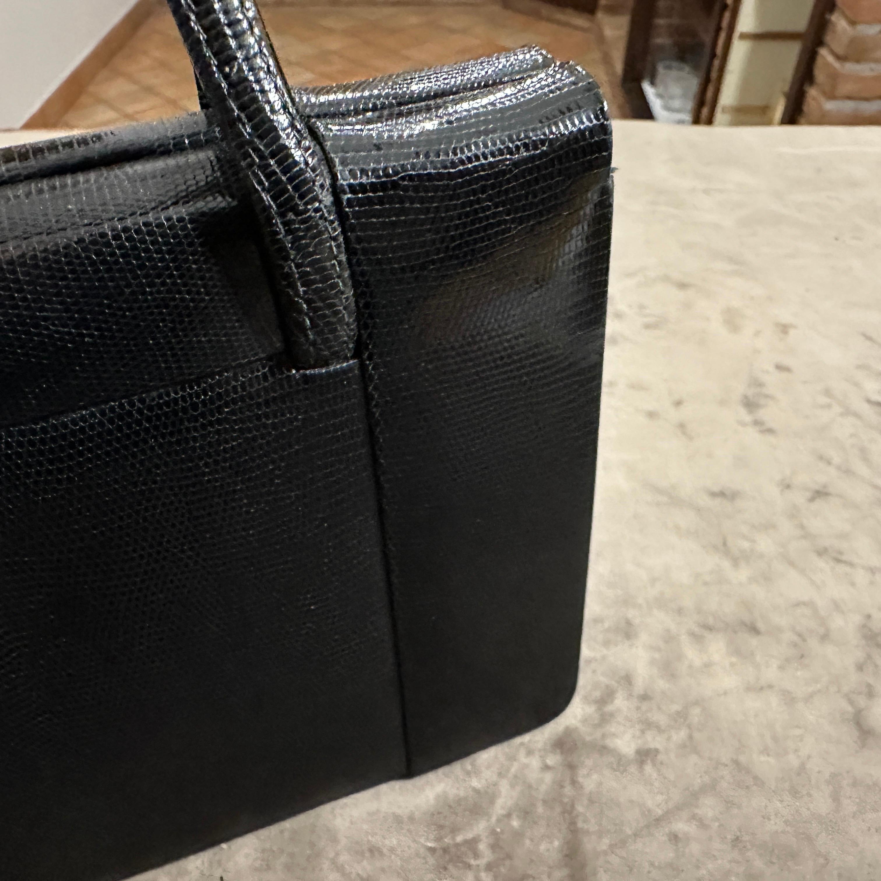 1950s High Quality Black Leather and Brass hardware Italian Evening Bag For Sale 8