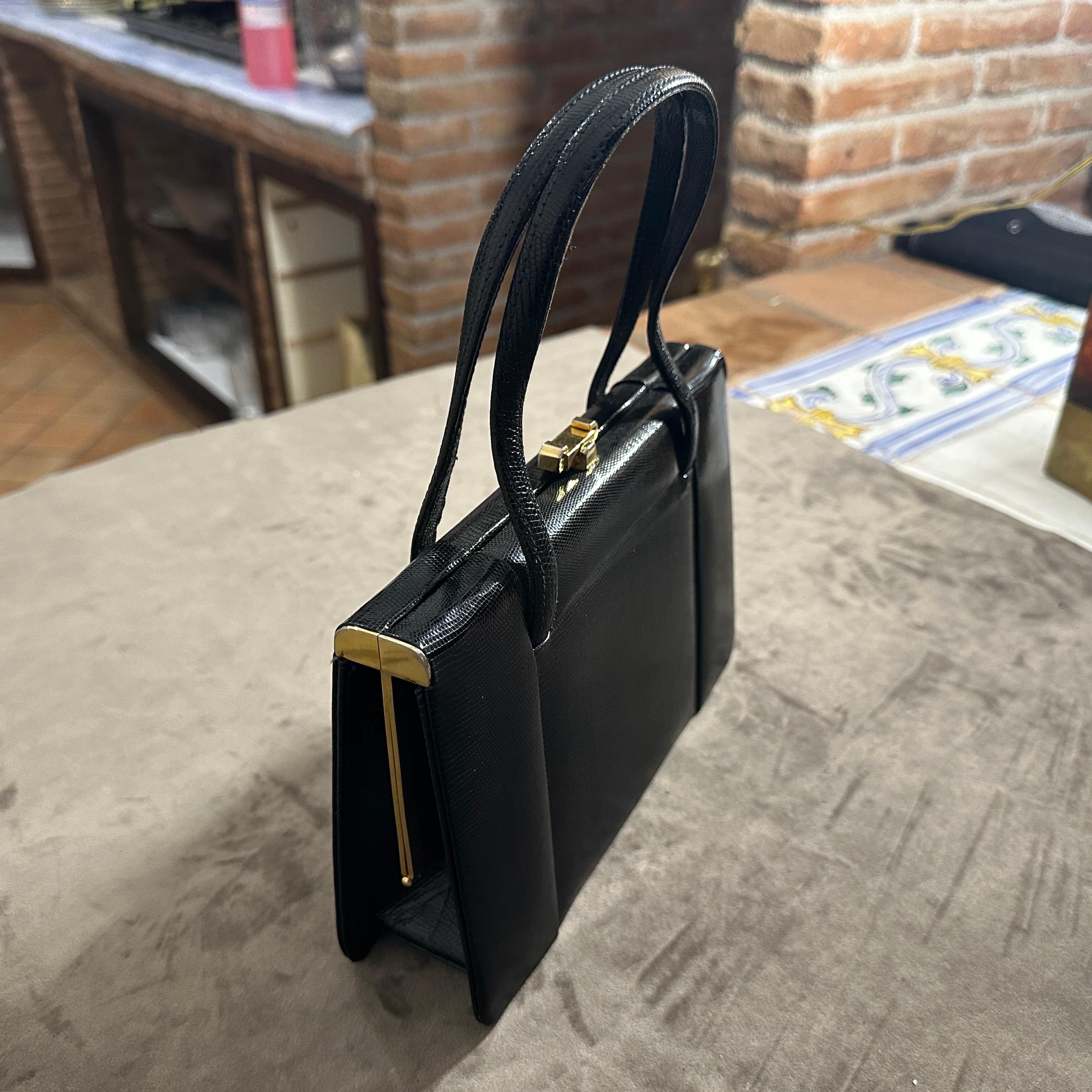 1950s High Quality Black Leather and Brass hardware Italian Evening Bag For Sale 9