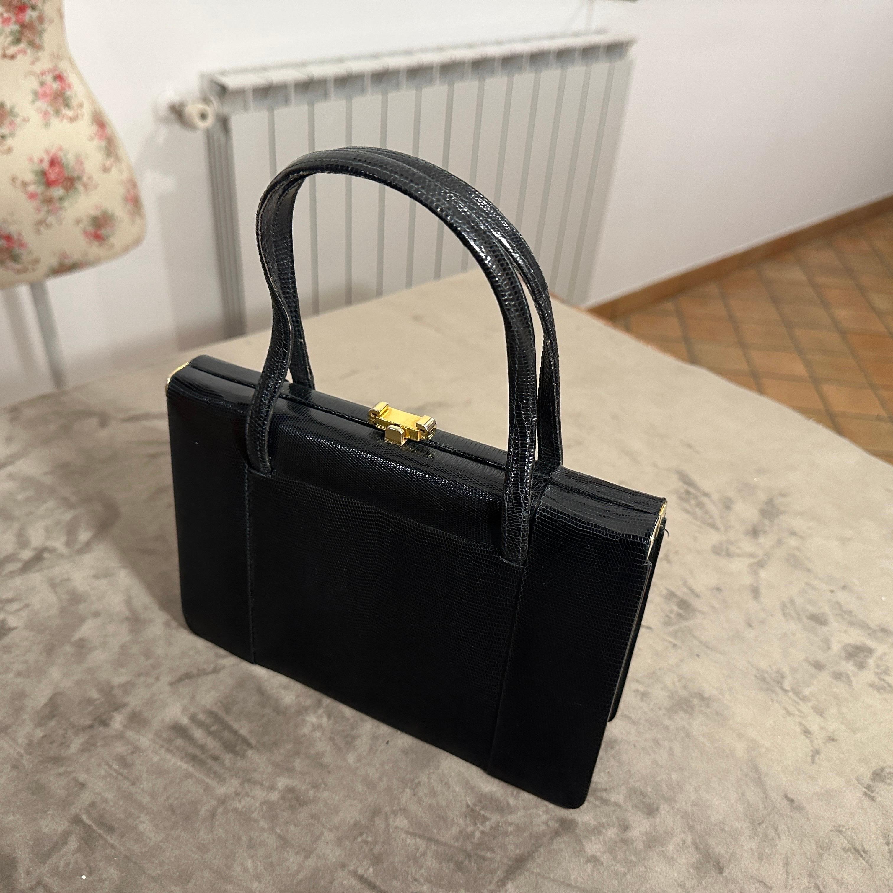 1950s High Quality Black Leather and Brass hardware Italian Evening Bag For Sale 11